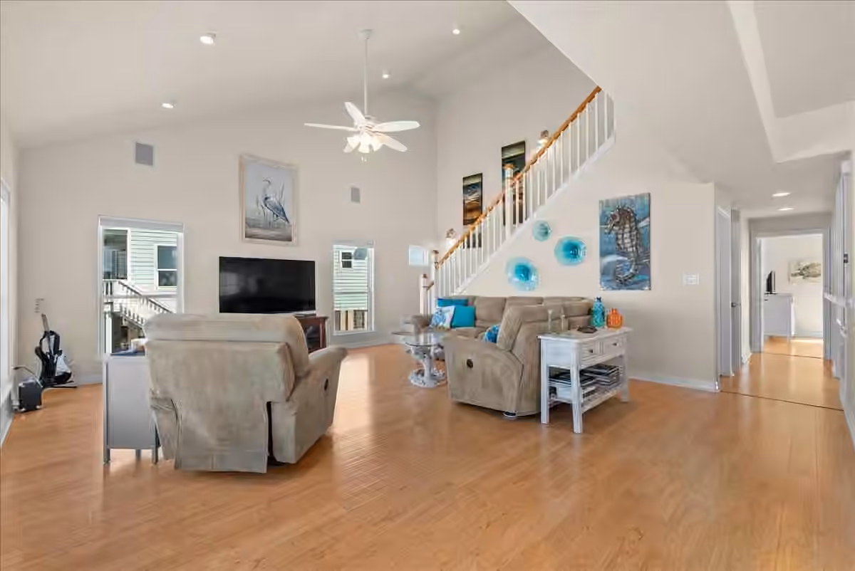 Photo 5 of 314 Windward Way, Tiki Island, TX