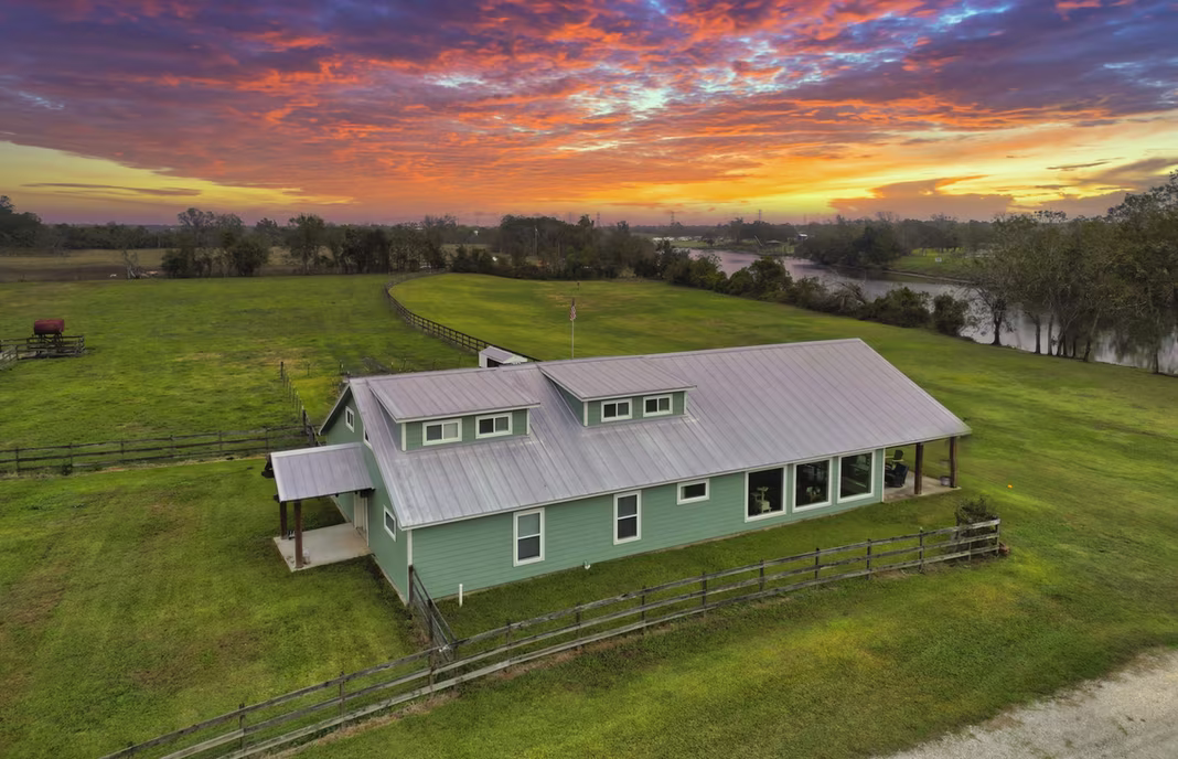 Photo of 3559 Fm 521 Road, Brazoria, TX 77422