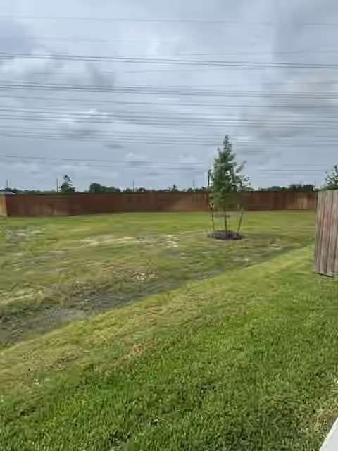 Photo 4 of 6415 Kentfield Drive, Arcola, TX