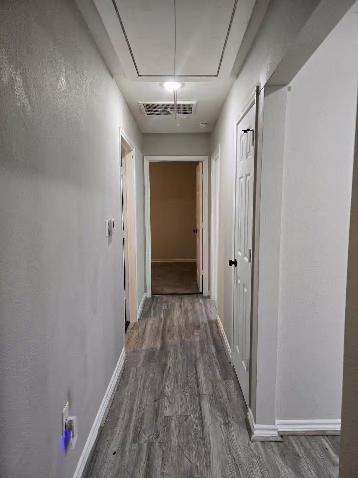 Photo 6 of 3102 Friar Point Road, Houston, TX
