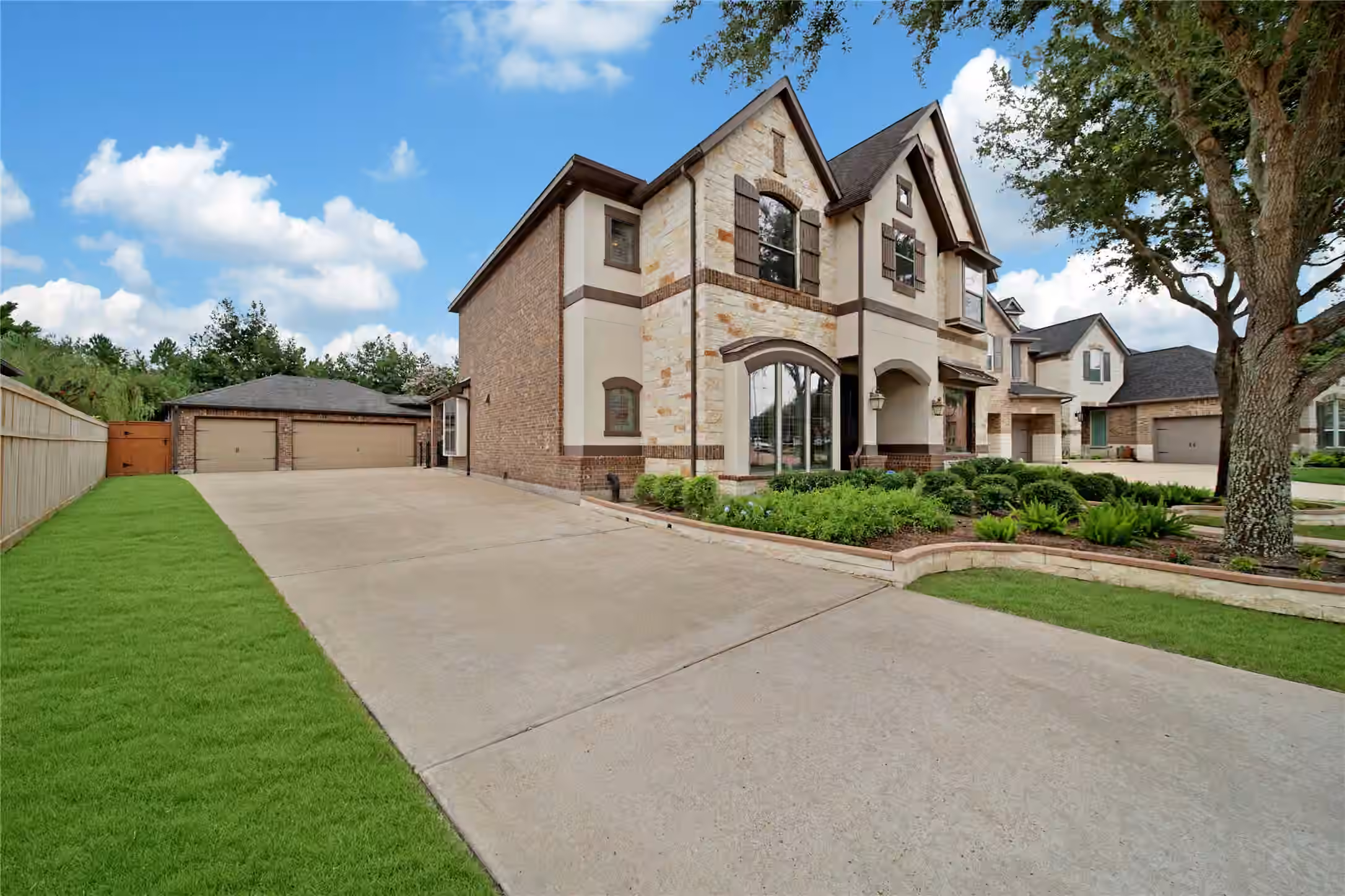 Photo 6 of 27715 Burnett Hills Lane, Fulshear, TX
