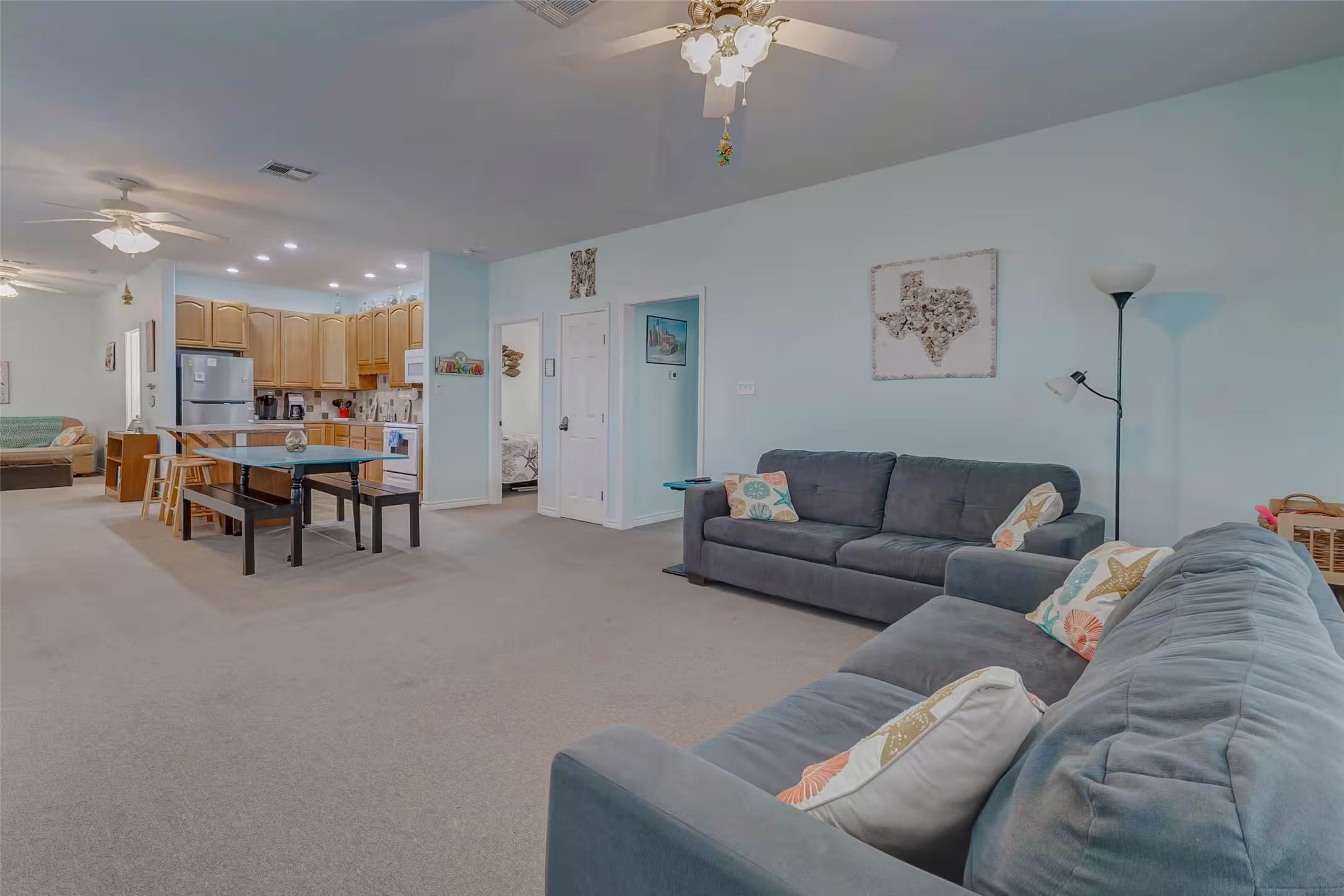 Photo 6 of 2691 Gillespie, Crystal Beach, TX