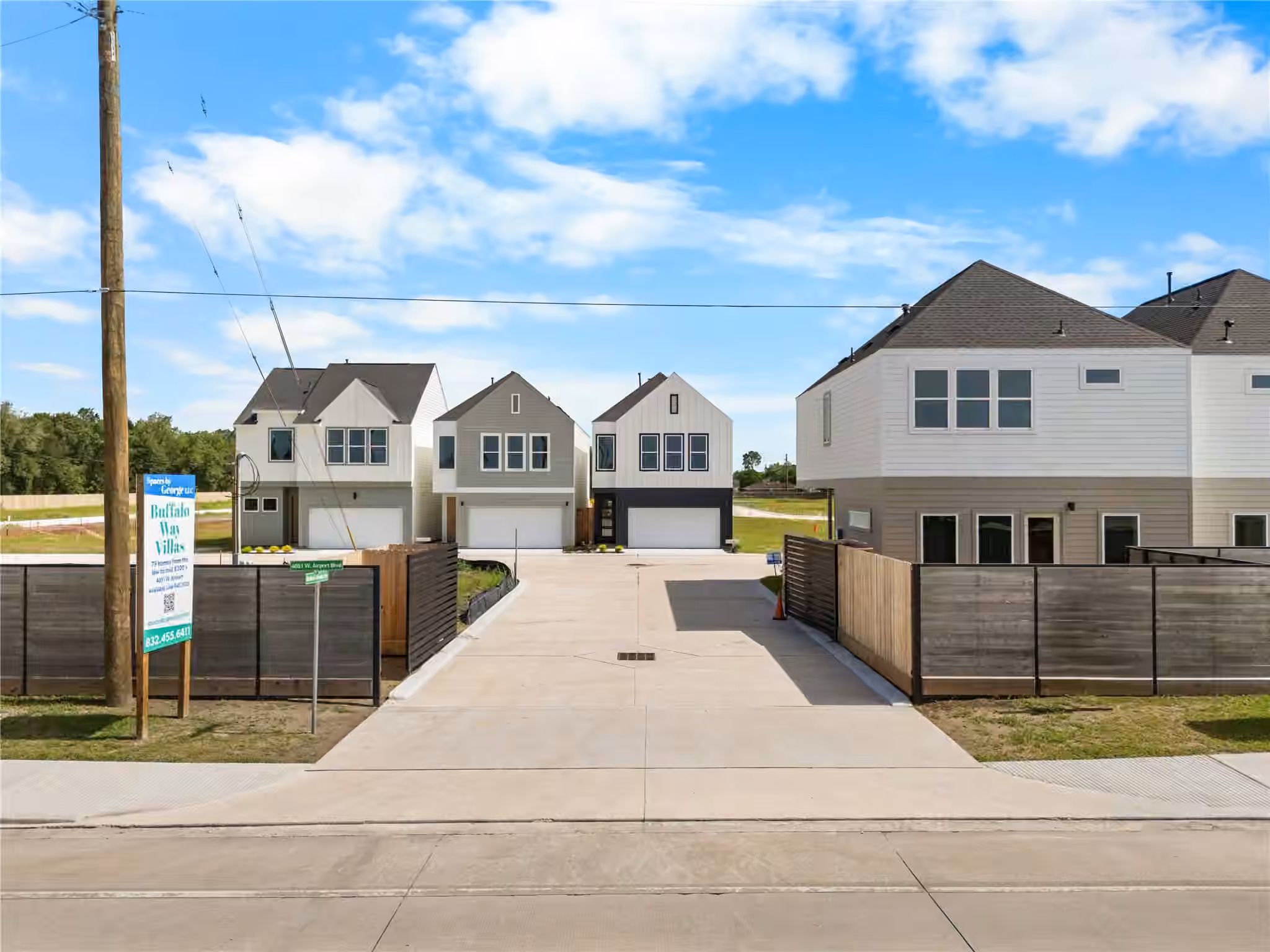 Photo 3 of 4011 Buffalo Moon Drive, Houston, TX
