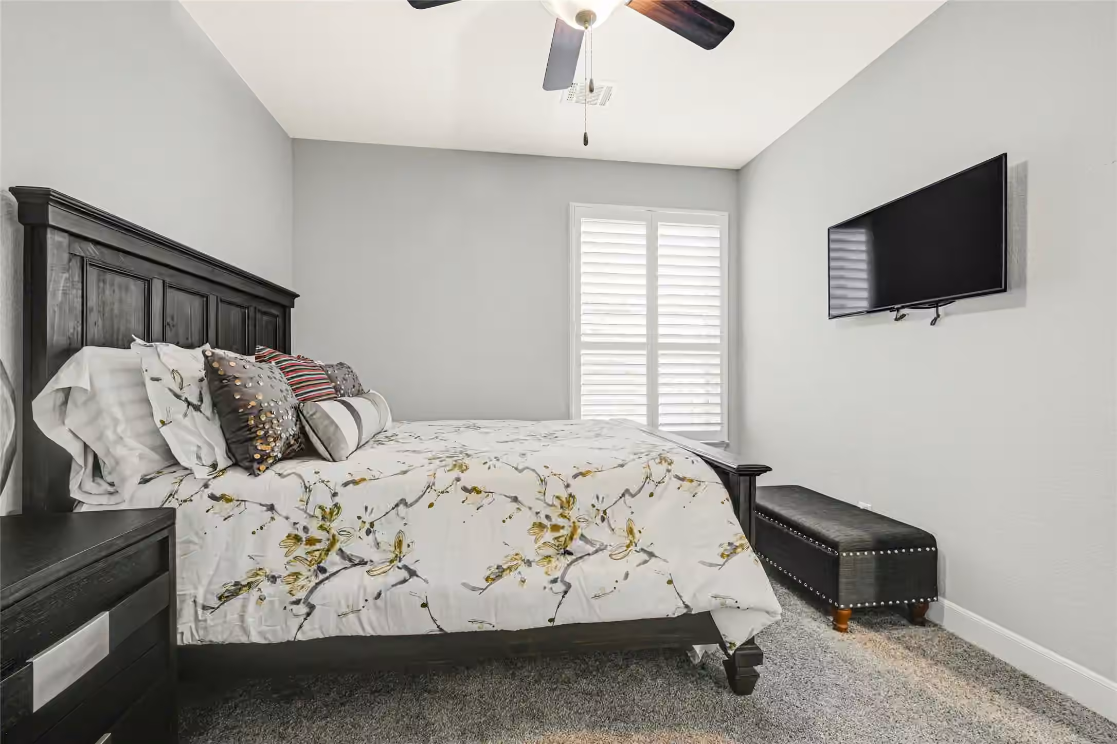 Photo 5 of 929 Oak Street, Houston, TX