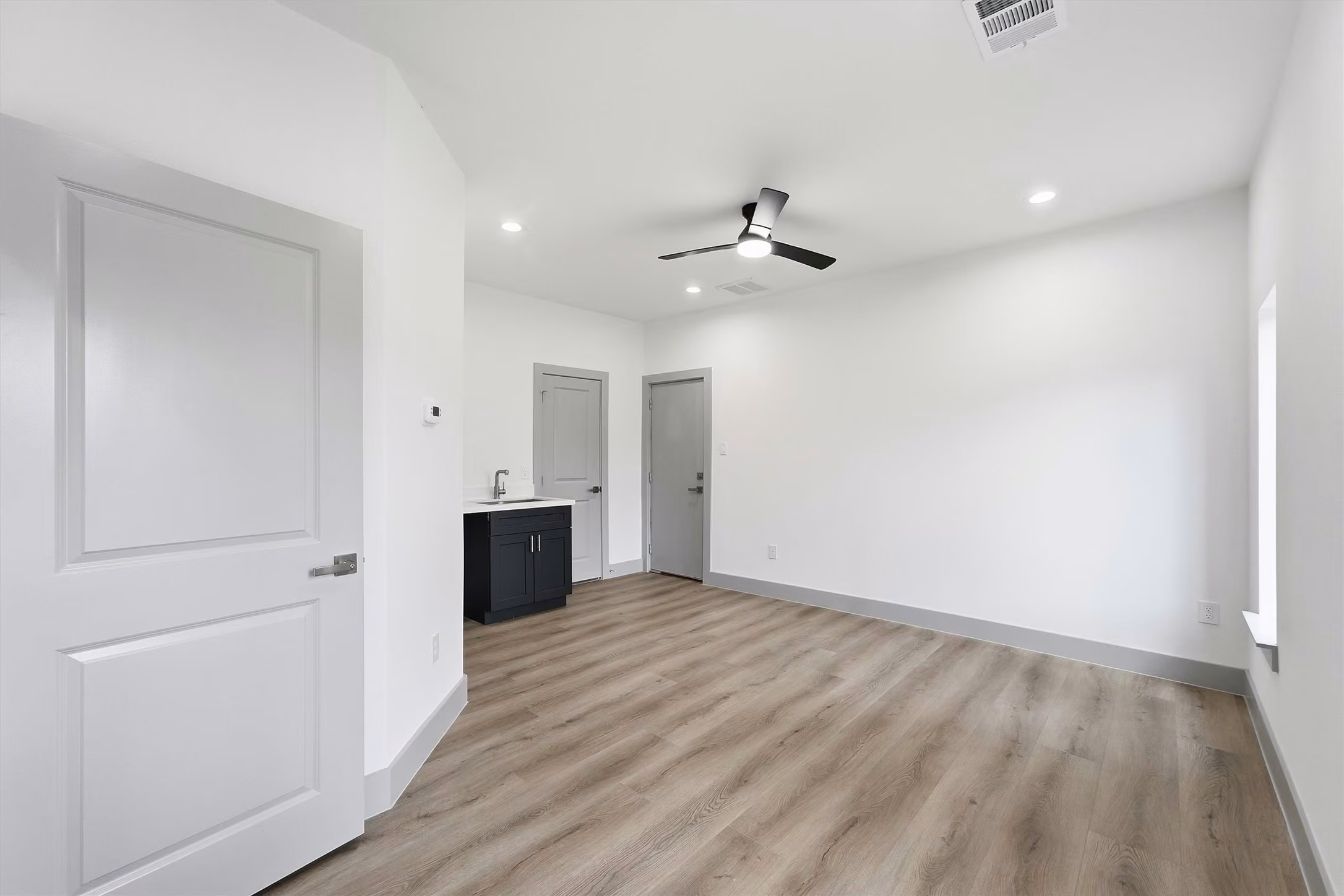 Photo 6 of 4319 Crawford Street, Houston, TX