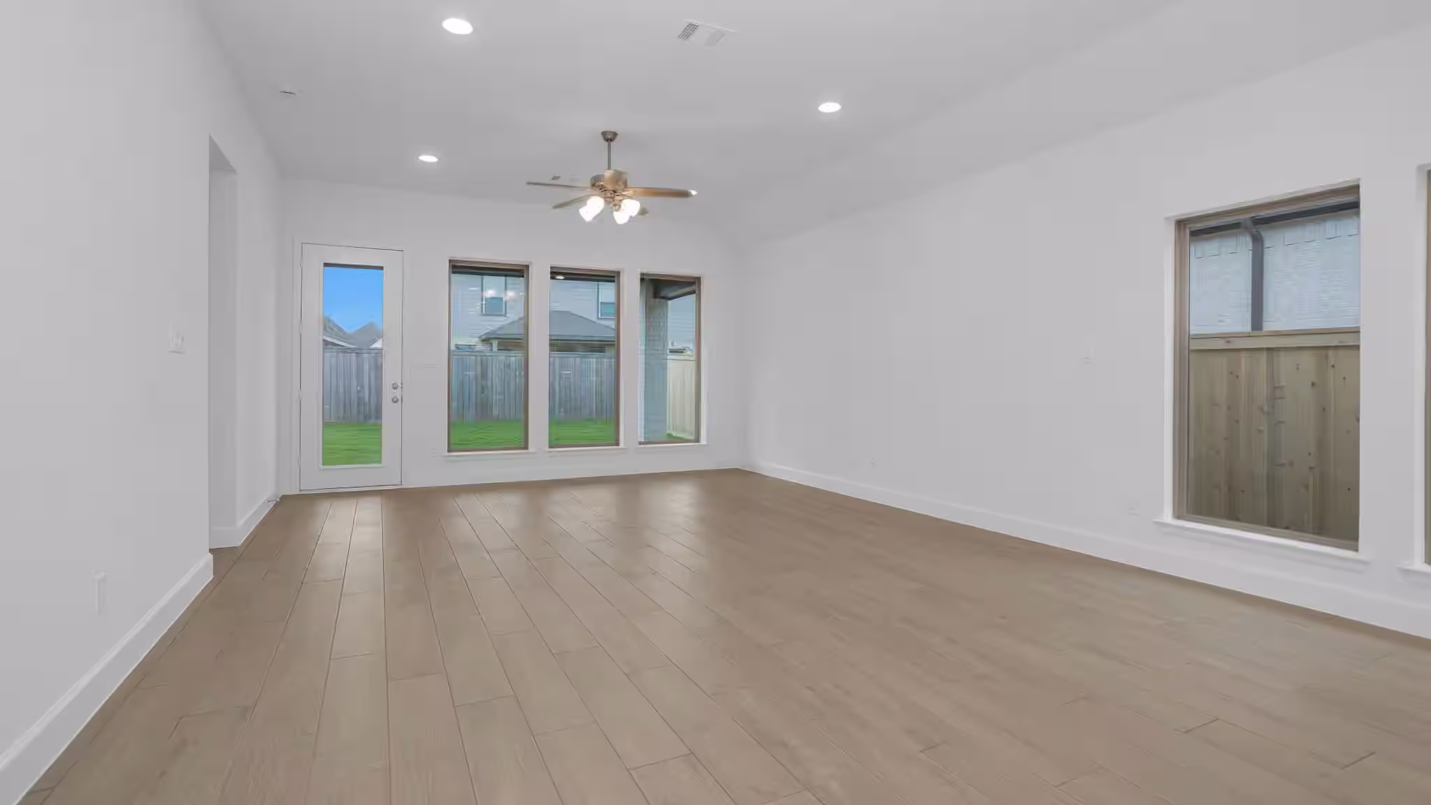 Photo 5 of 11246 White Crownbeard Drive, Cypress, TX