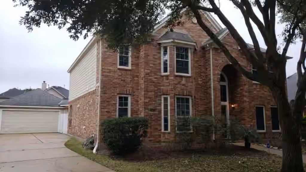 Photo 3 of 510 Clear Point Court, Richmond, TX