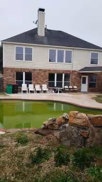 Photo 4 of 510 Clear Point Court, Richmond, TX