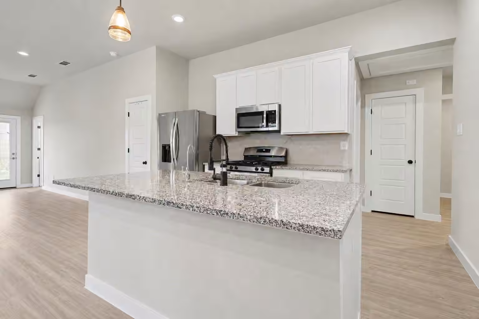 Photo 2 of 8214 Royal Breeze Dr, Cypress, TX