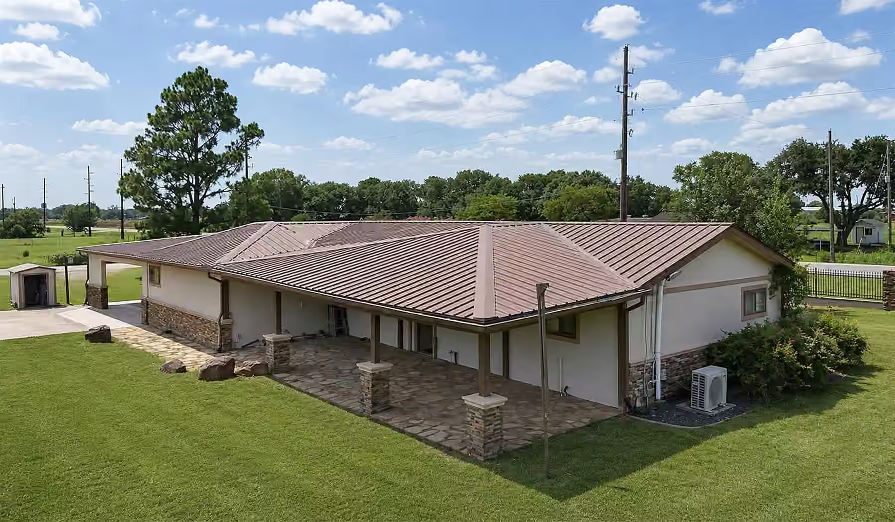 Photo 2 of 2114 Penny Lake Drive, Wallis, TX