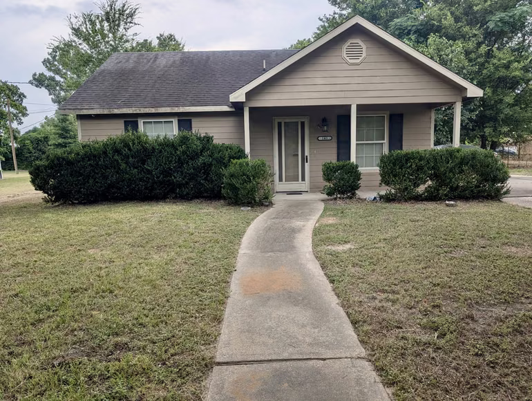 Photo of 145 Morrow Street, Trinity, TX 75862