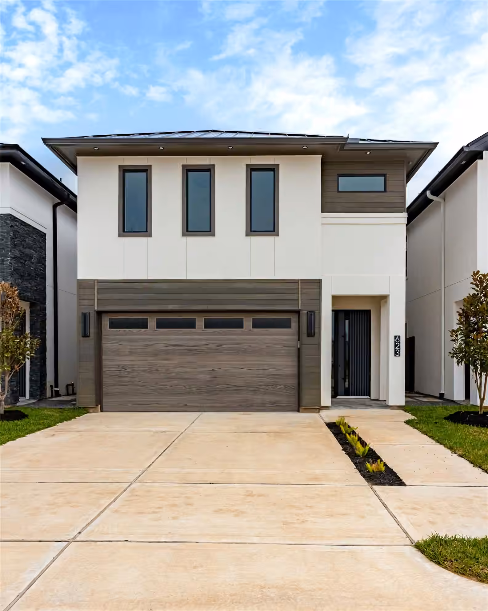 Photo of 623 Rolling Oaks, Stafford, TX
