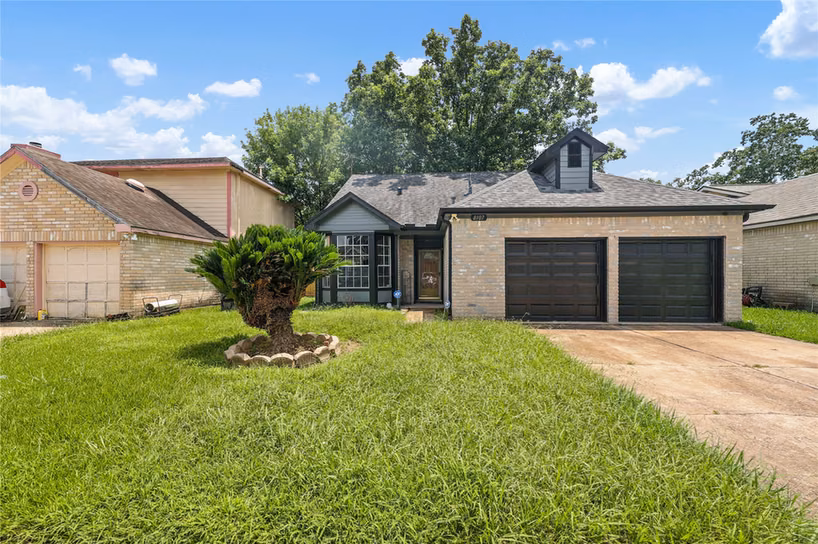 Photo of 8107 Summer Trail Drive, Houston, TX