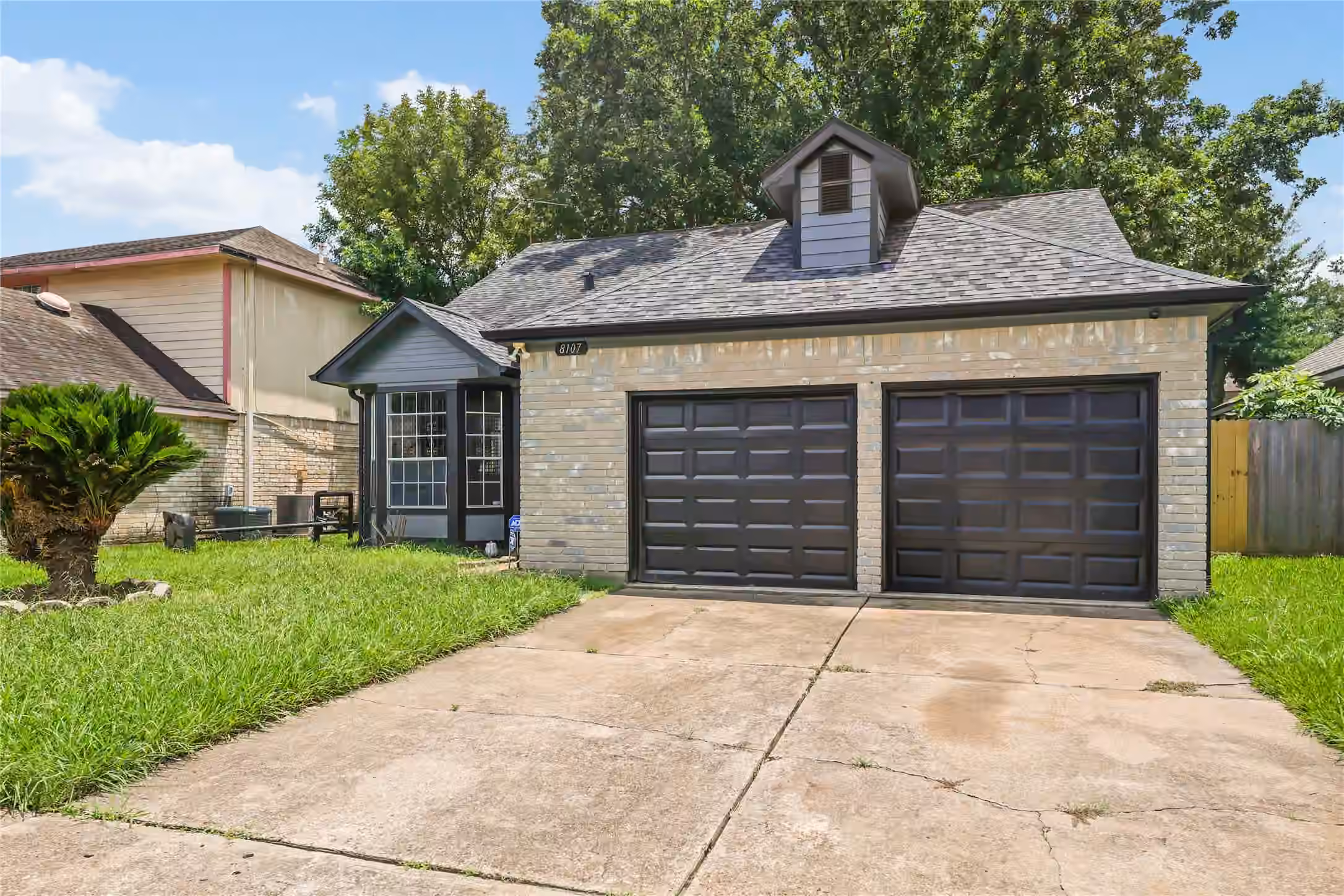 Photo 2 of 8107 Summer Trail Drive, Houston, TX