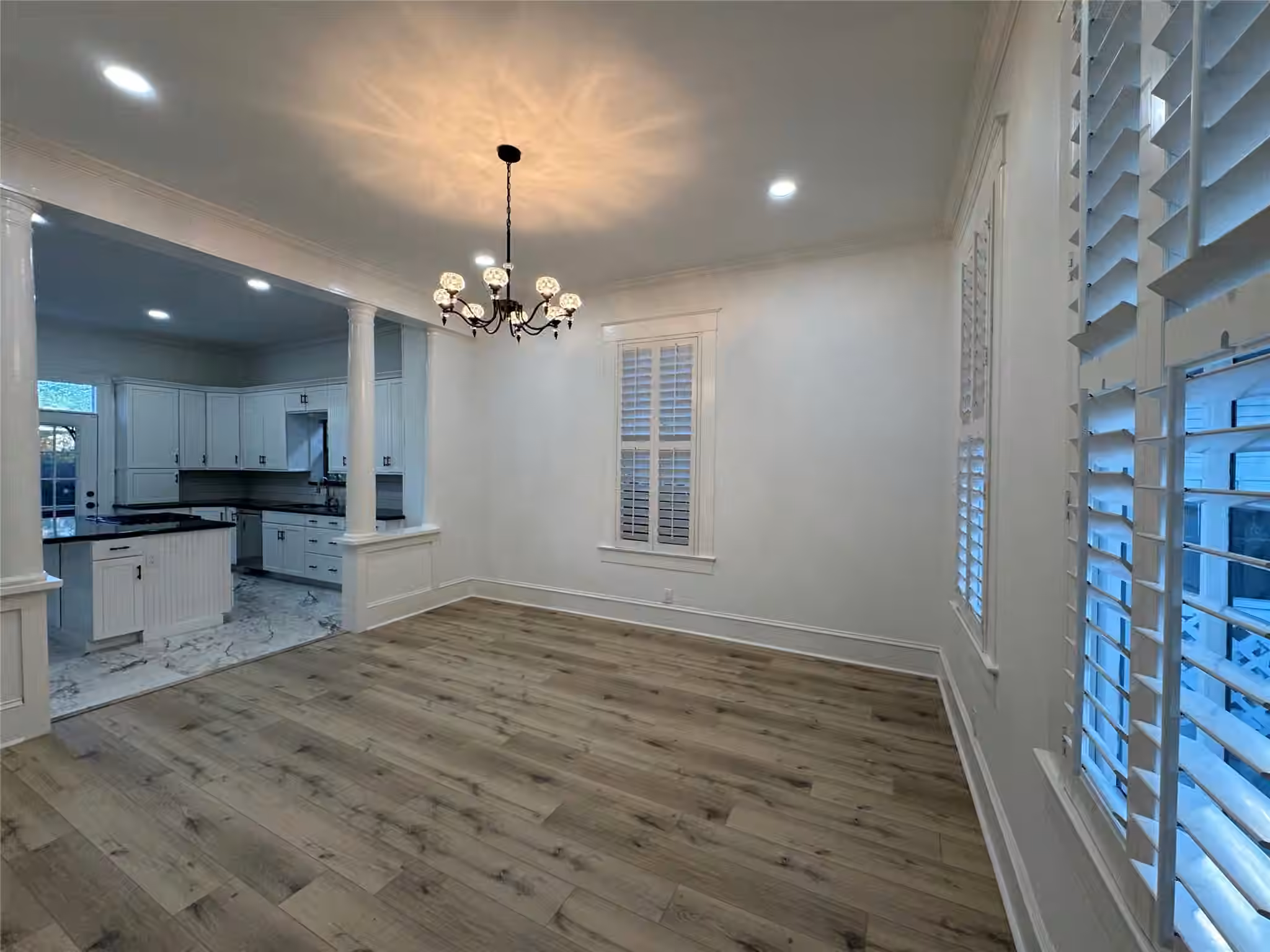 Photo 4 of 3215 Avenue P 1/2, Galveston, TX