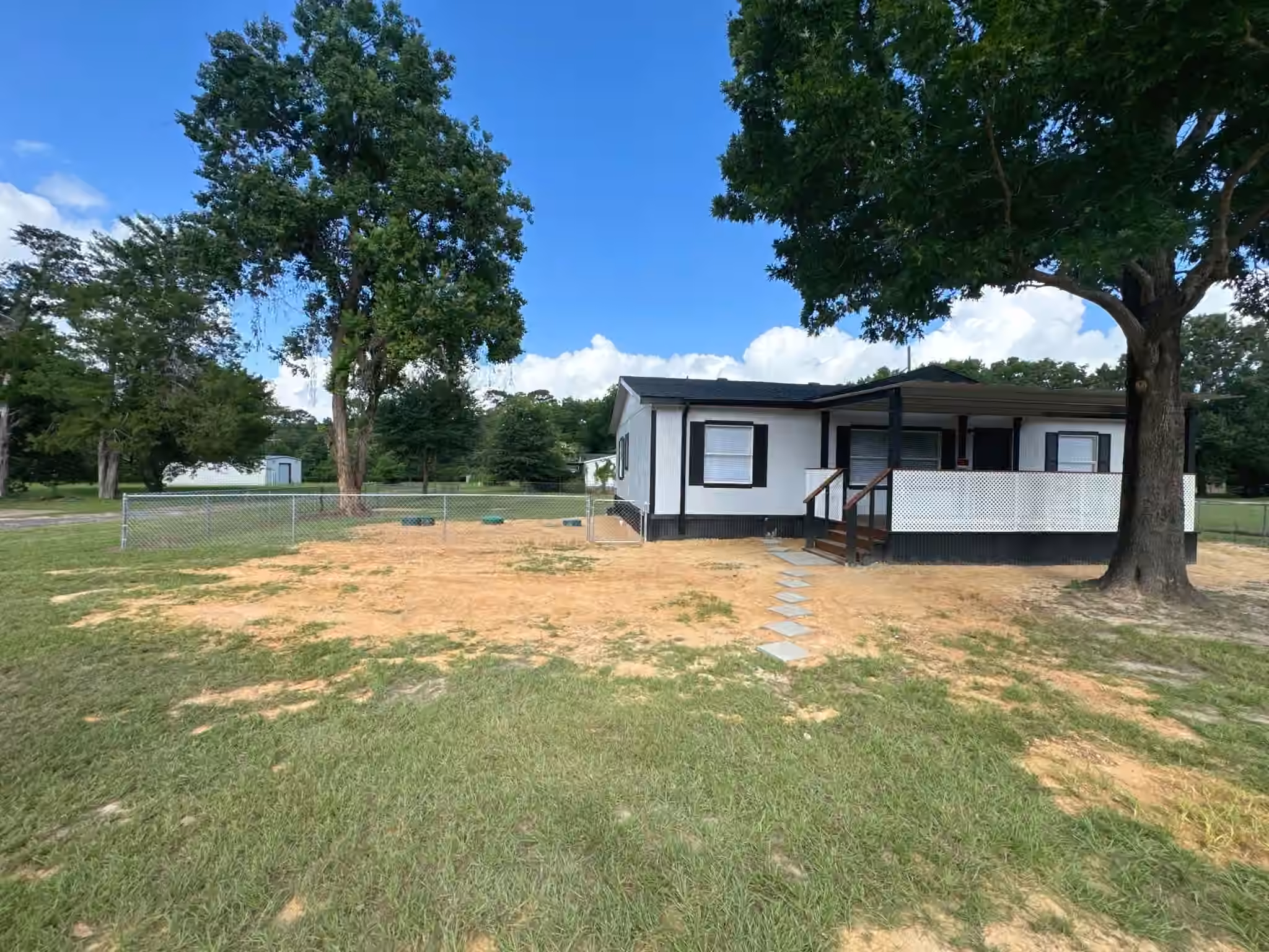 Photo 3 of 272 Lakewood Drive, Trinity, TX