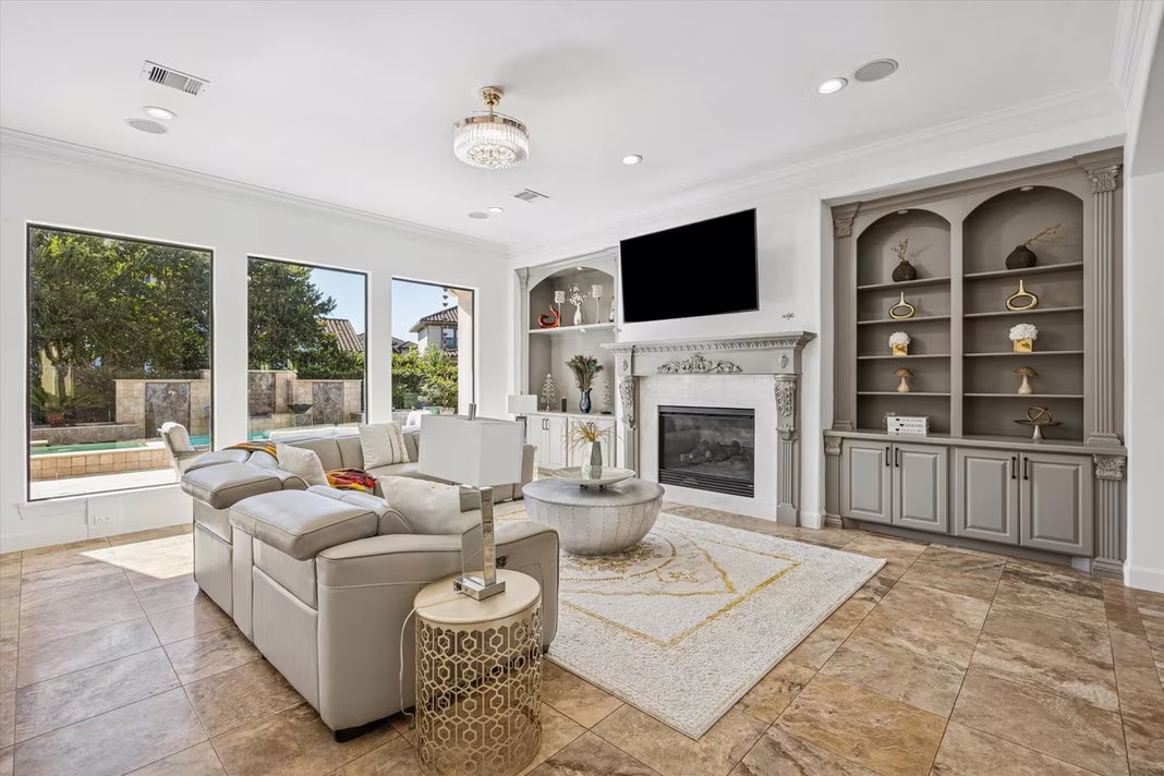 Photo 3 of 61 Open Sands Court, Sugar Land, TX