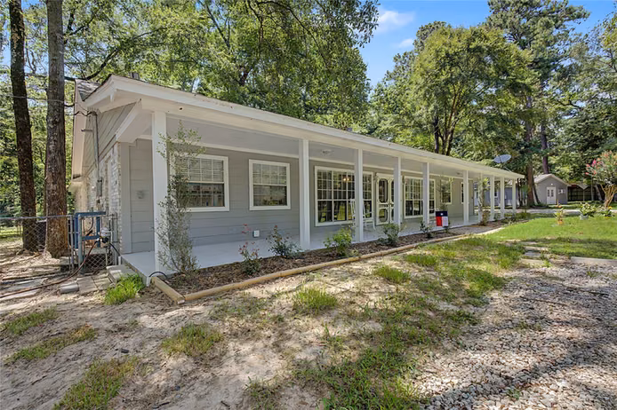Photo 2 of 14715 & 14719 Cedar Lane Loop, Willis, TX