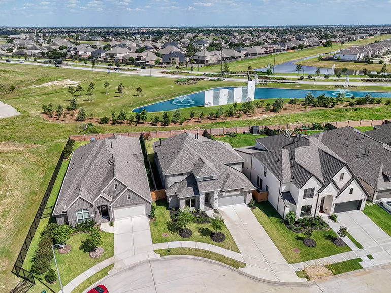 Photo of 8958 Turtle Grass Drive, Cypress, TX 77433