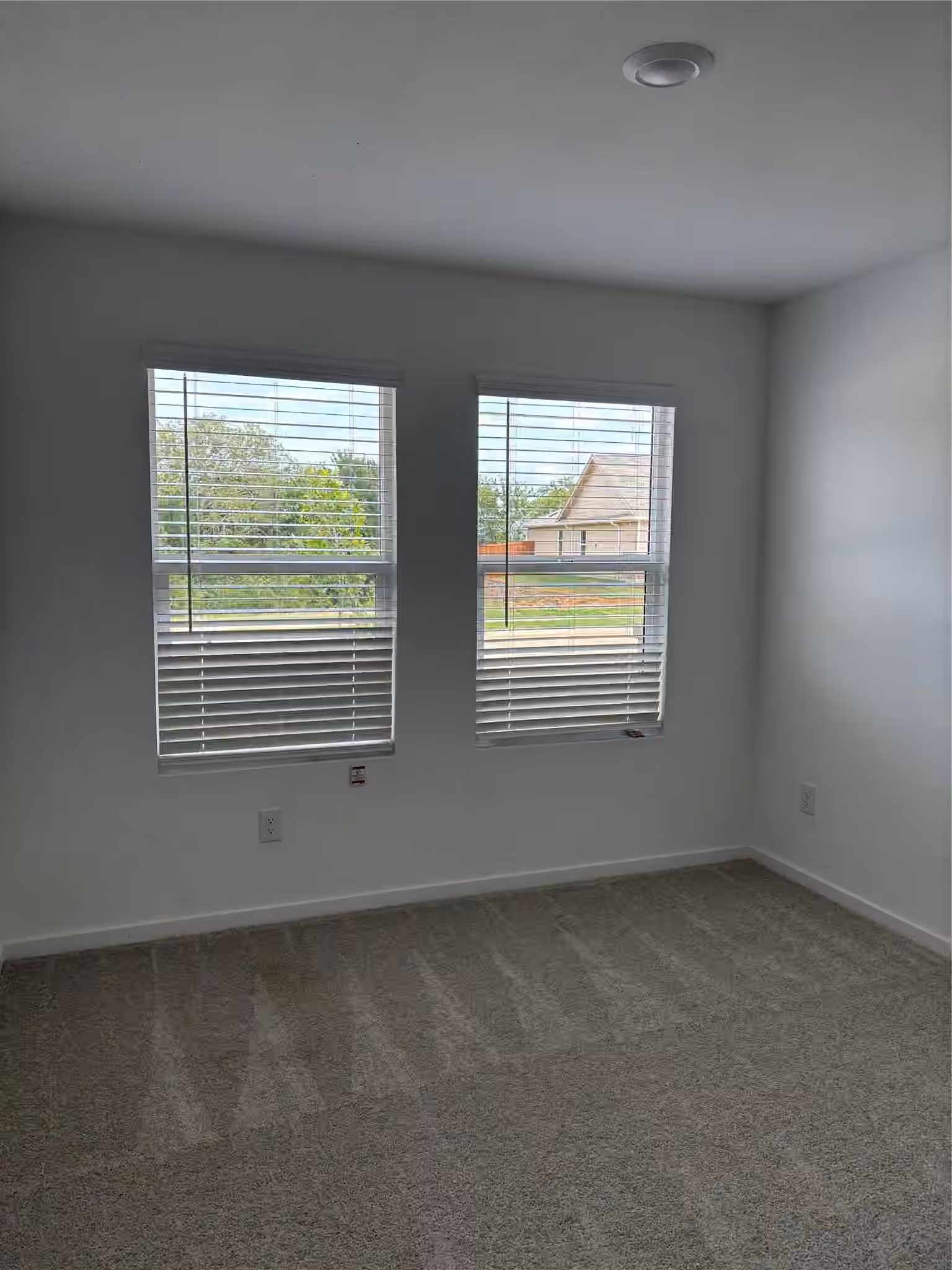 Photo 4 of 26827 Scarlet Willow Drive, Katy, TX