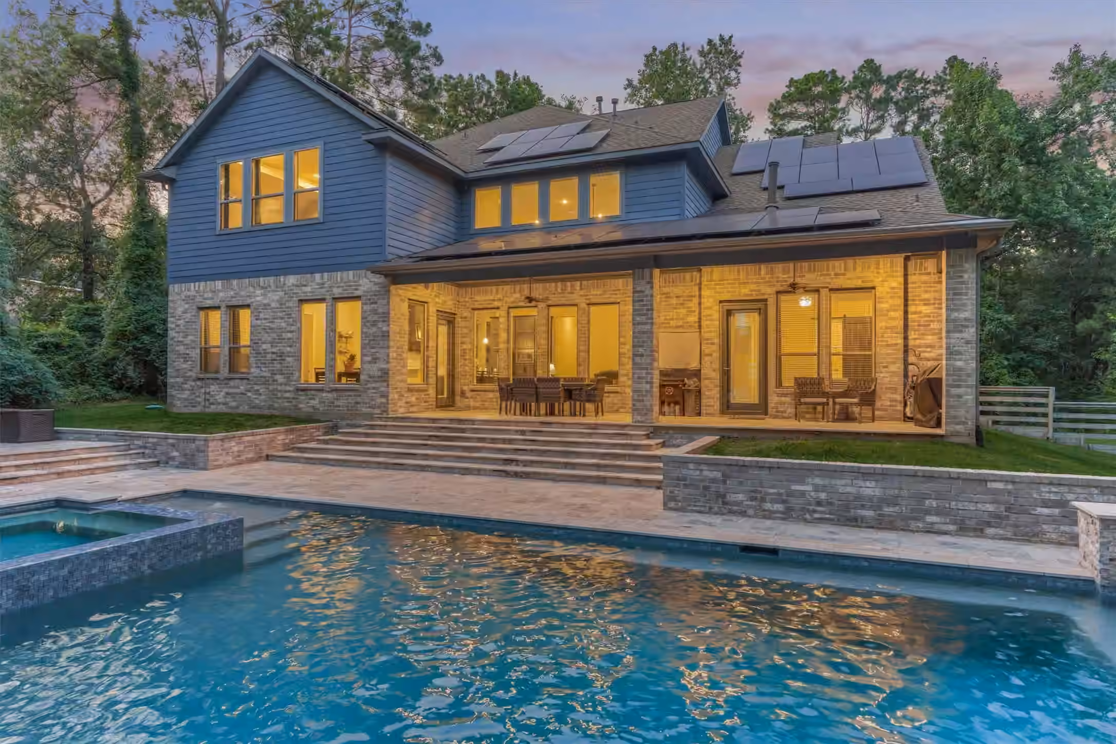 Photo 2 of 16707 Stonecrest Drive, Conroe, TX