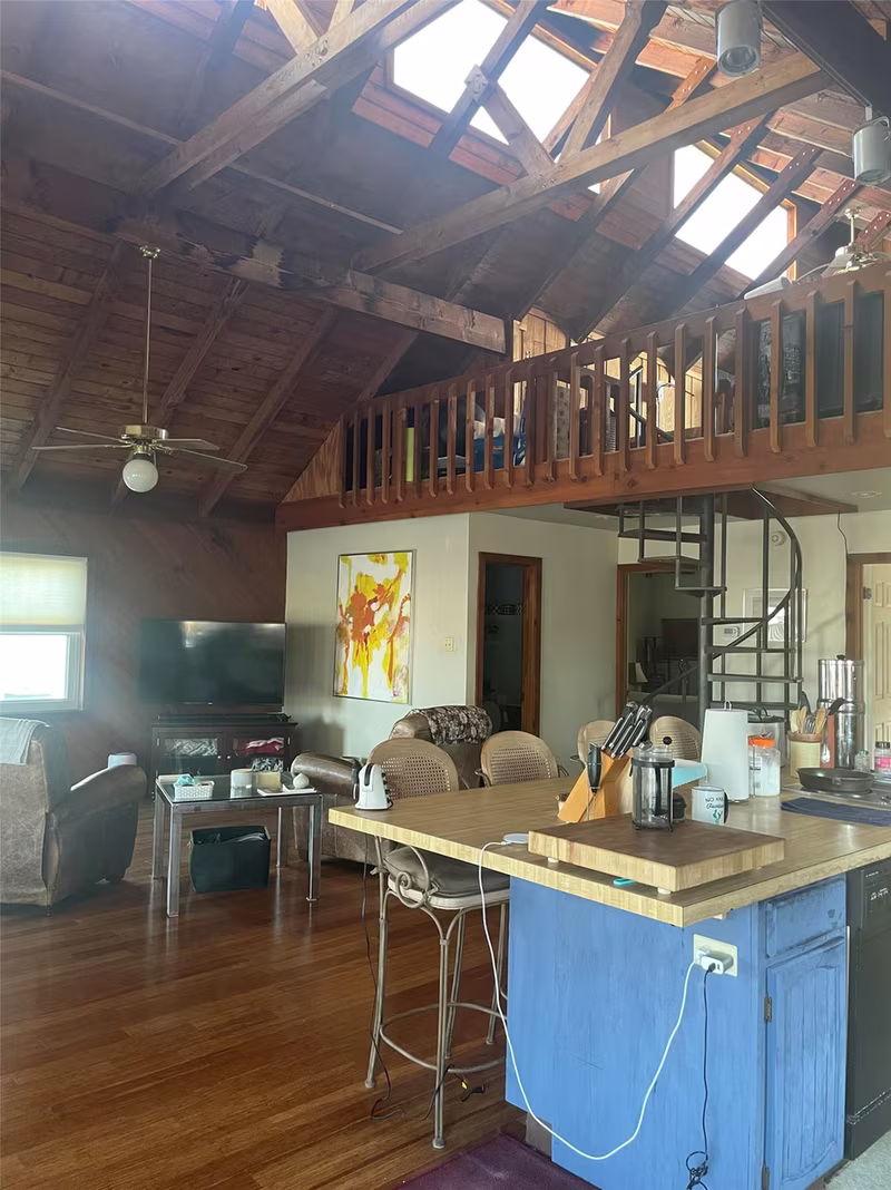 Photo 5 of 3710 Brewster Key Drive, Galveston, TX