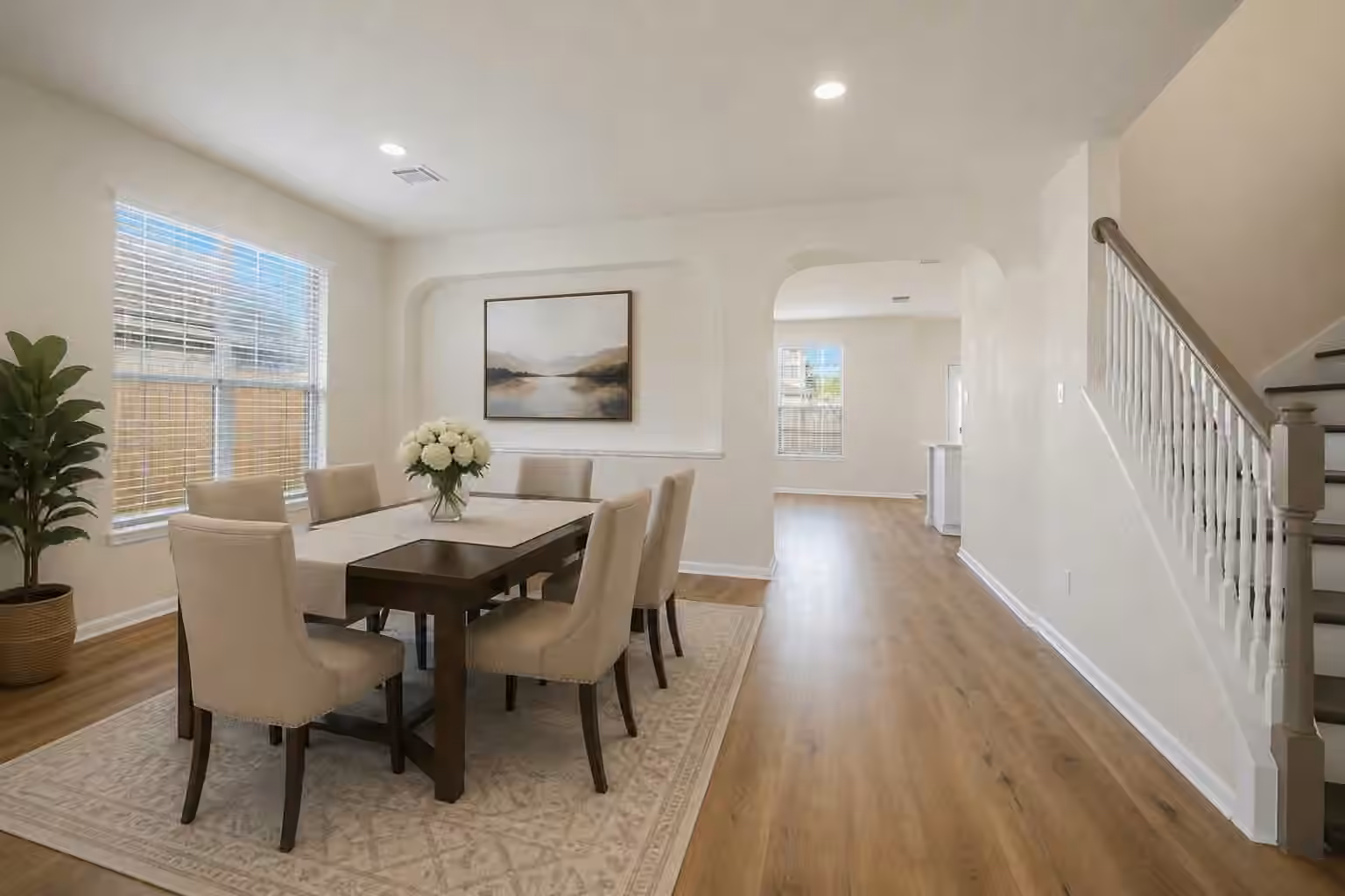Photo 5 of 5227 Meadow Canyon Drive, Sugar Land, TX