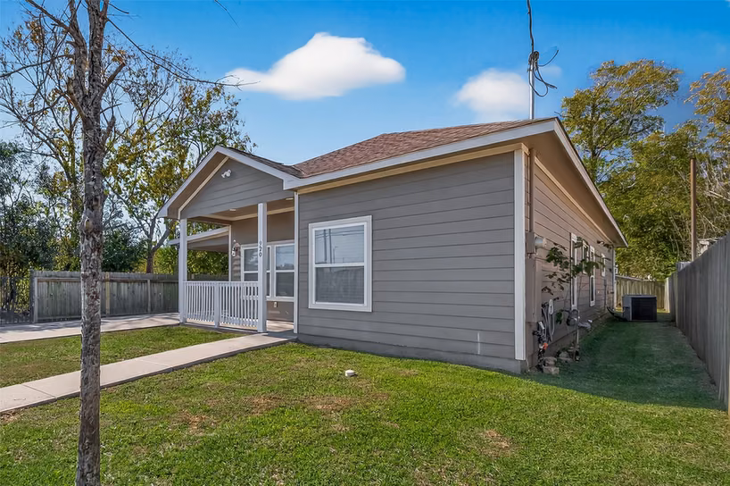 Photo 6 of 920 Kellogg Street, Houston, TX