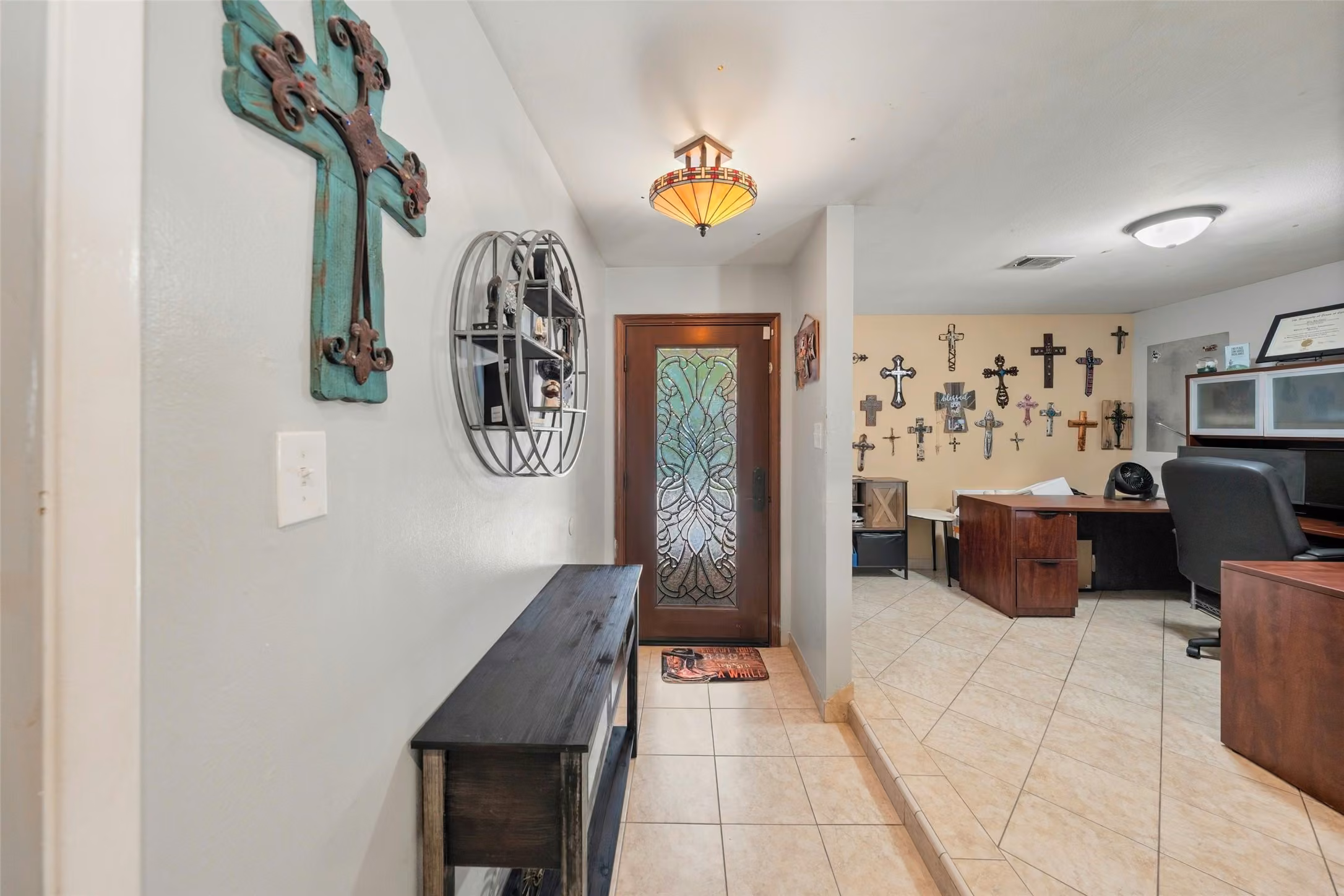 Photo 3 of 6907 Briarfield Drive, Spring, TX