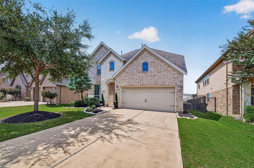 Photo 2 of 24347 Ferdossa Drive, Richmond, TX