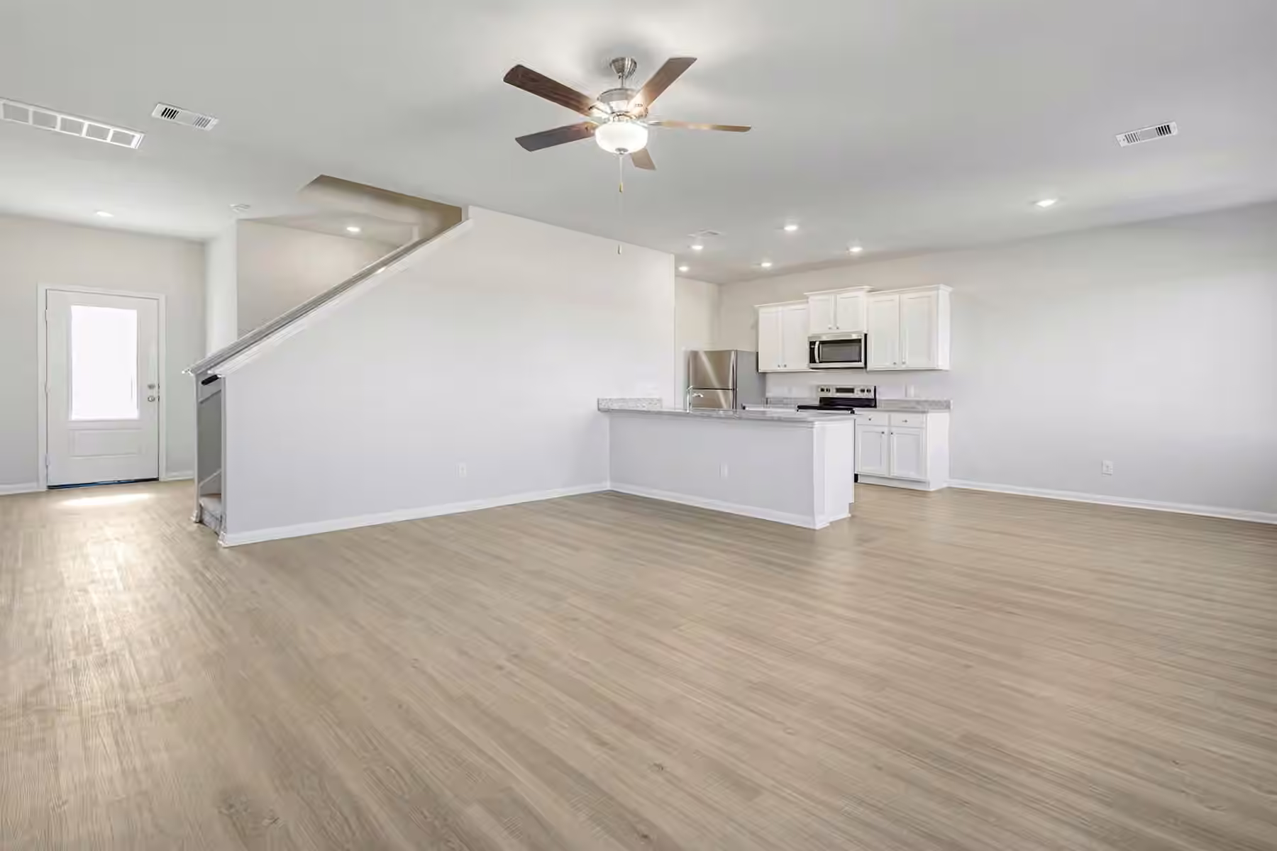Photo 3 of 8133 Vanilla Orchid Drive, Houston, TX