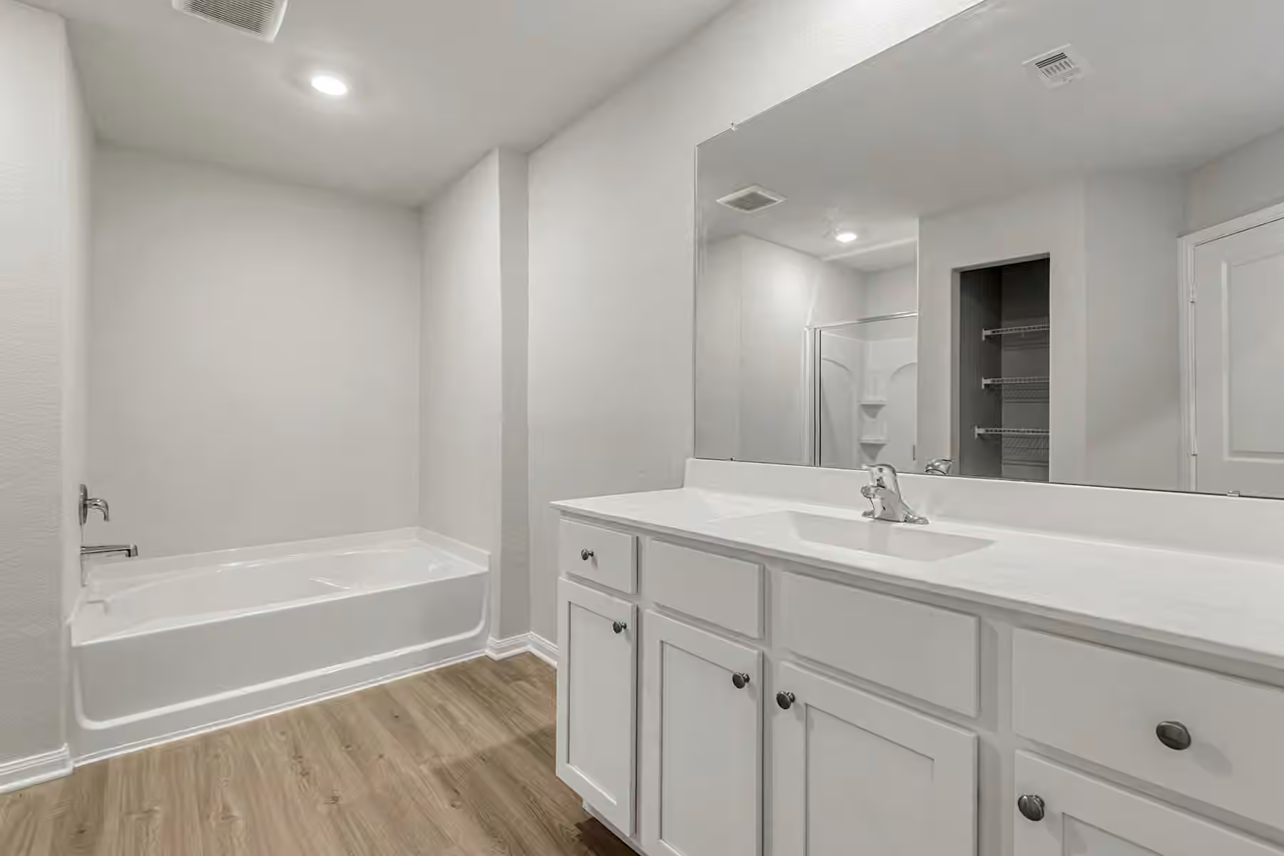 Photo 5 of 8133 Vanilla Orchid Drive, Houston, TX