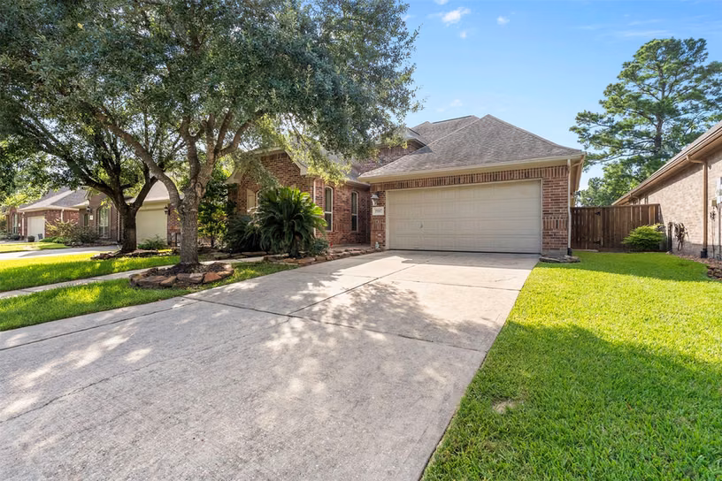 Photo 3 of 21067 Williams Creek Drive, Porter, TX