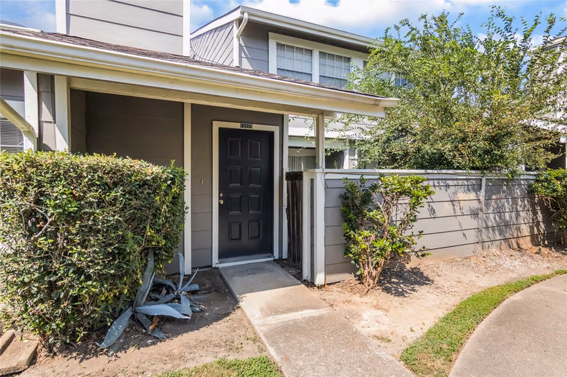 Photo 2 of 12225 Sandpiper Drive 122, Houston, TX