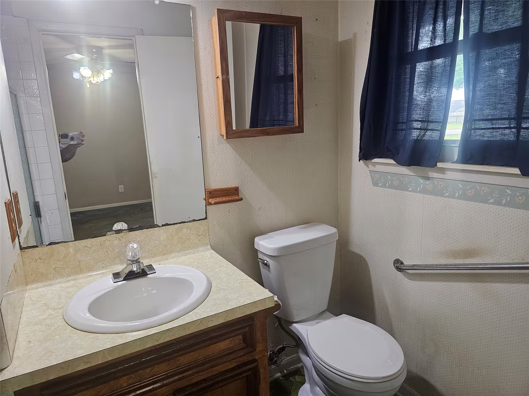 Photo 7 of 1802 Junker Street, Rosenberg, TX