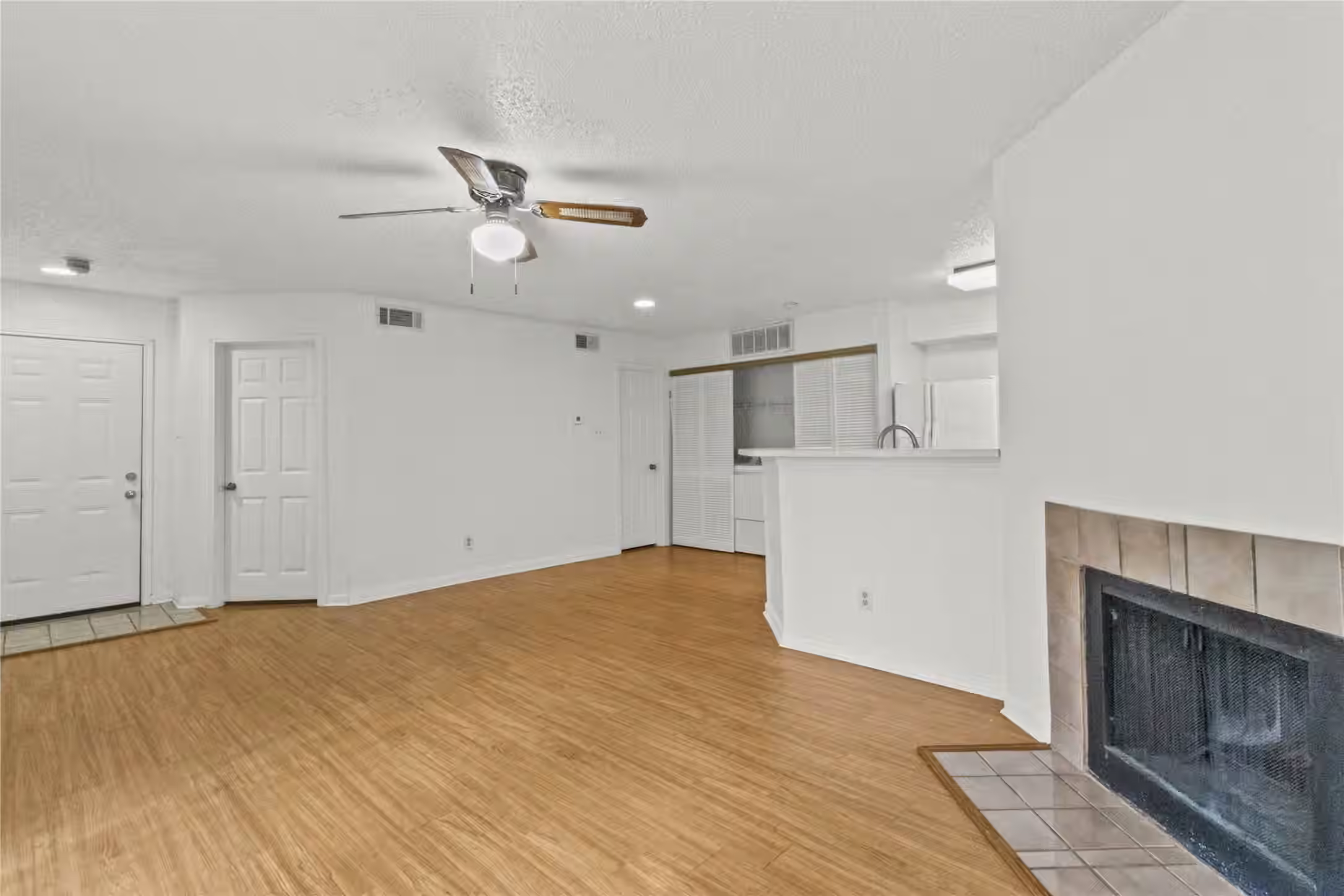 Photo 6 of 2300 Old Spanish Trail 1011, Houston, TX