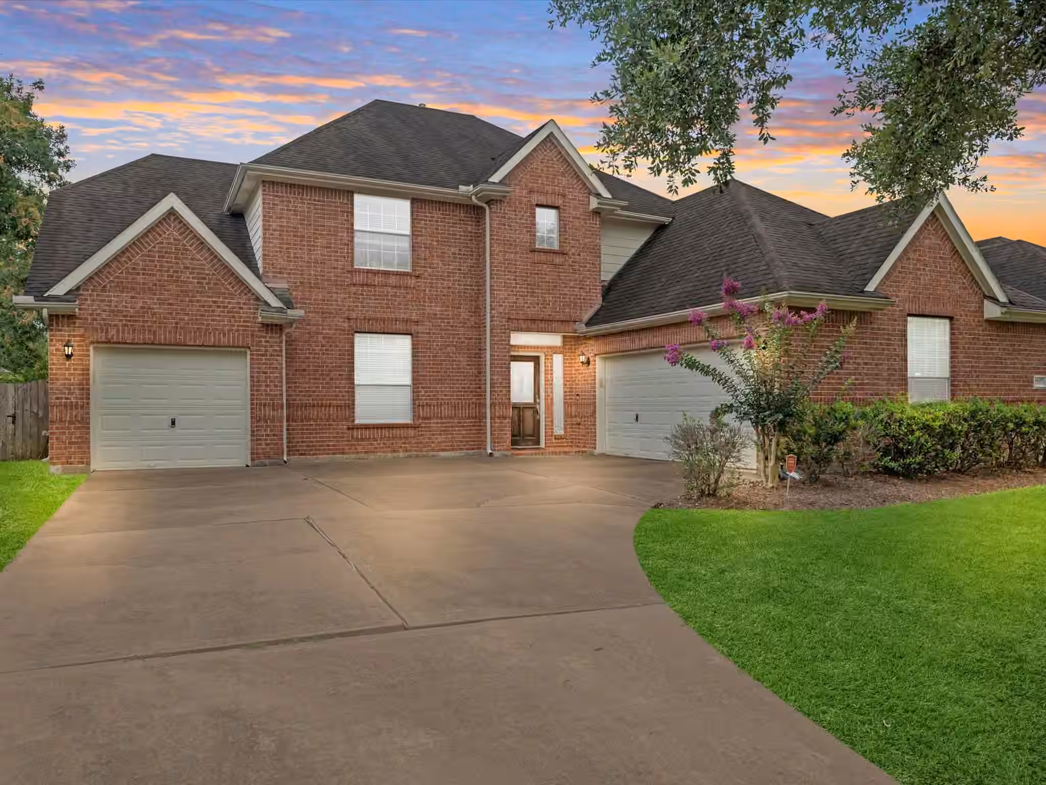 Photo of 2507 Stonebury Lane, Sugar Land, TX 77479