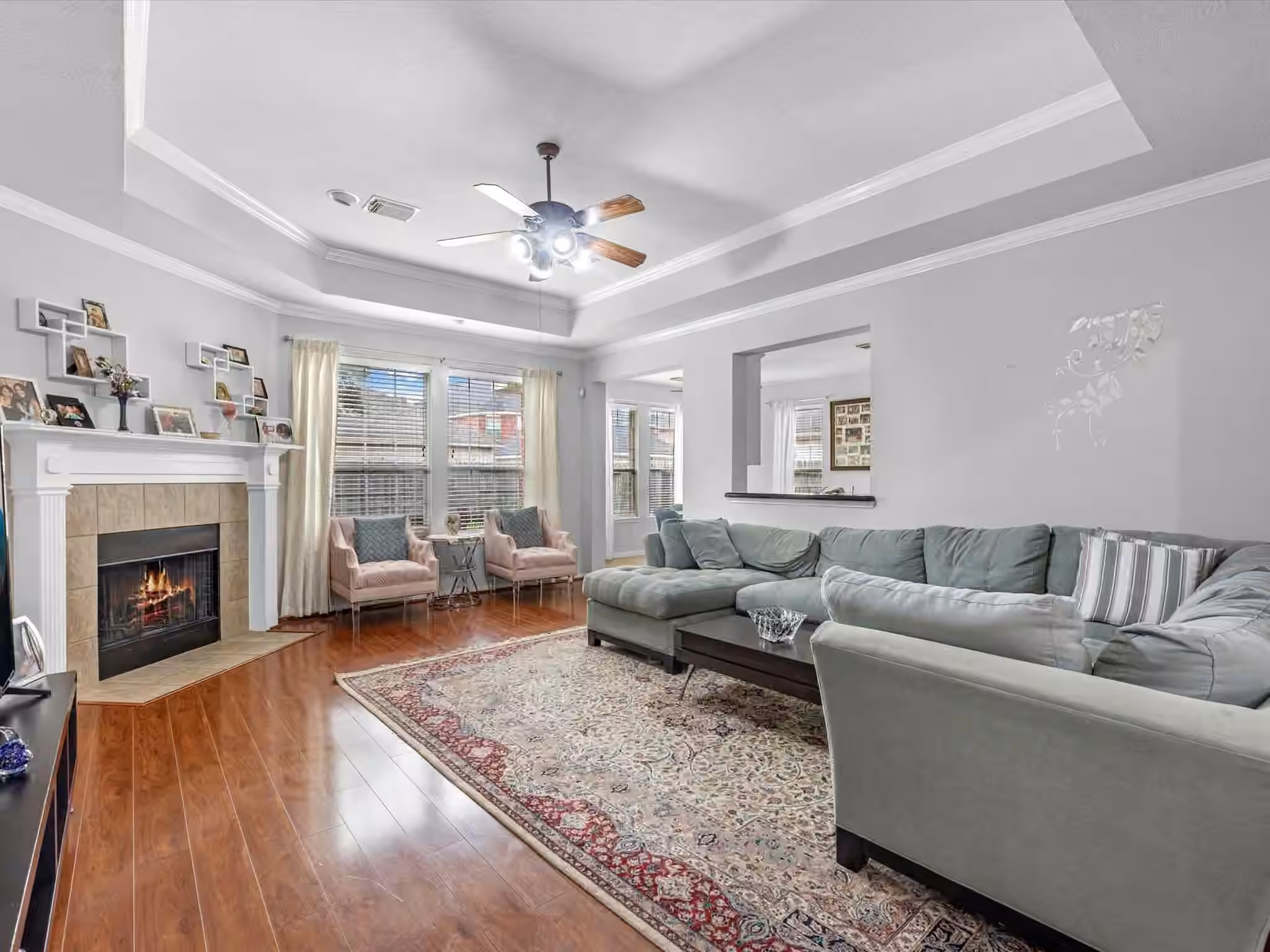 Photo 4 of 2507 Stonebury Lane, Sugar Land, TX
