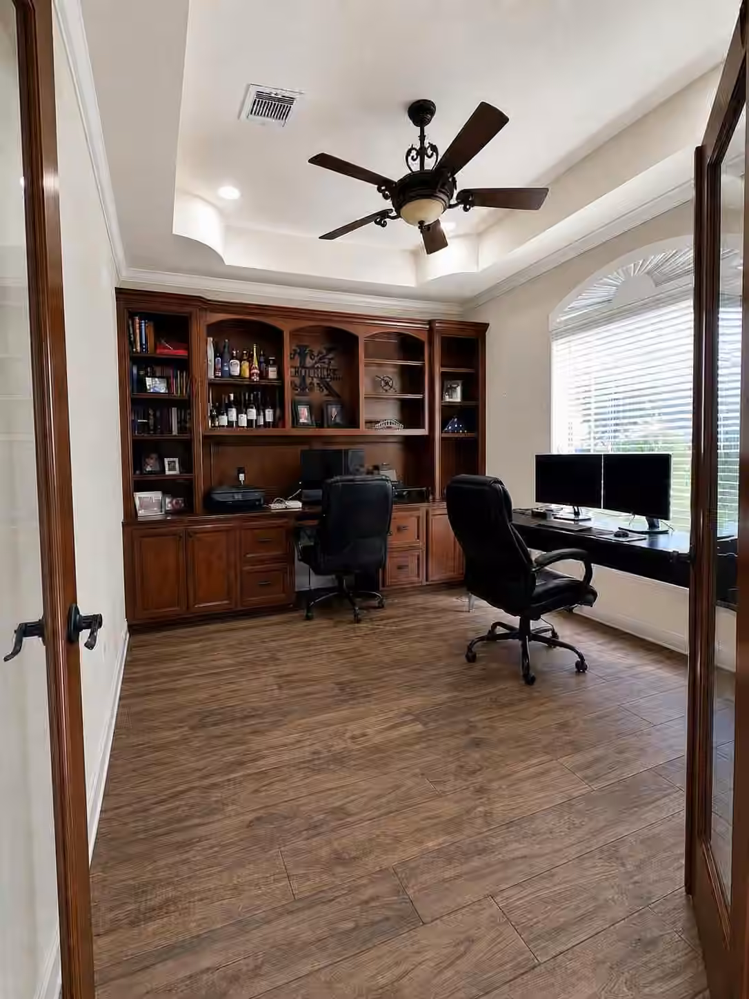 Photo 5 of 17107 Rustington Drive, Spring, TX
