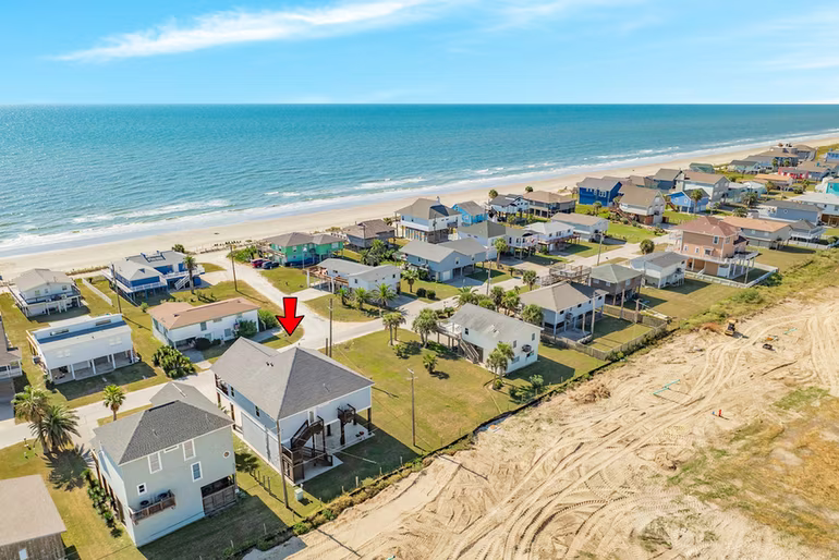Photo 3 of 12940 John Reynolds Road, Galveston, TX