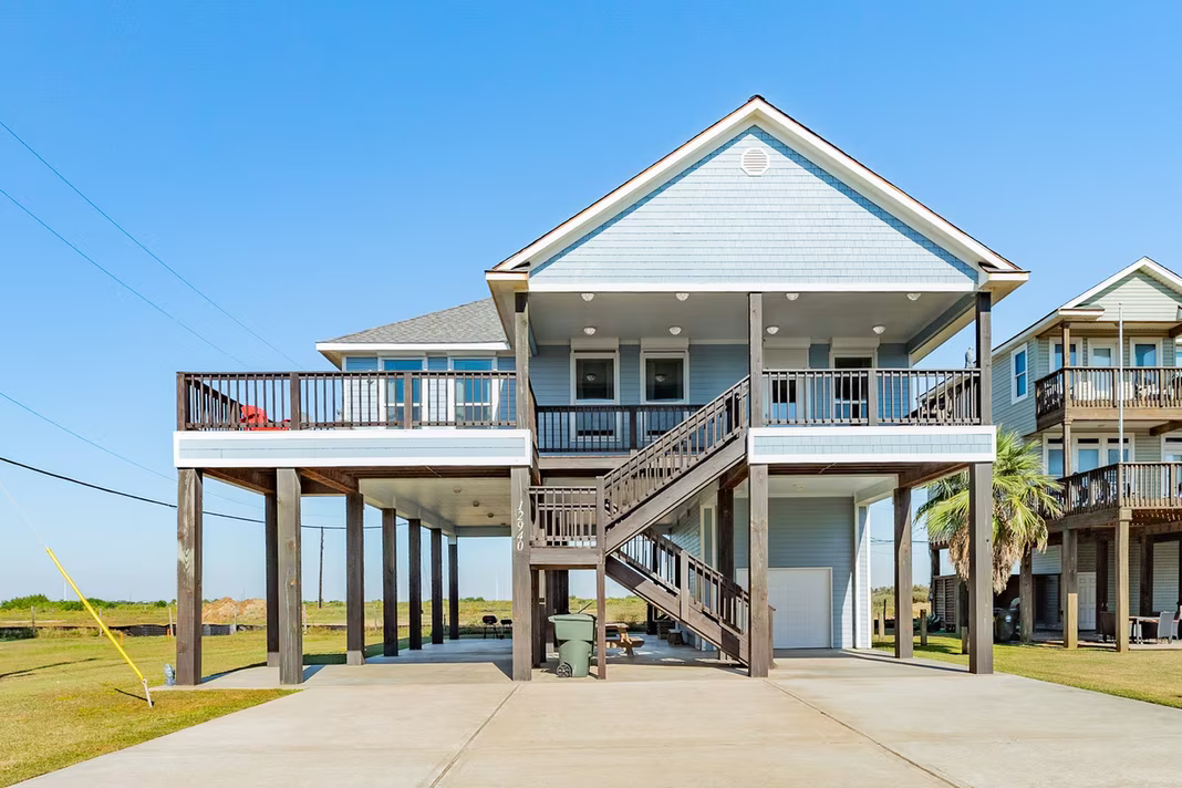 Photo 5 of 12940 John Reynolds Road, Galveston, TX