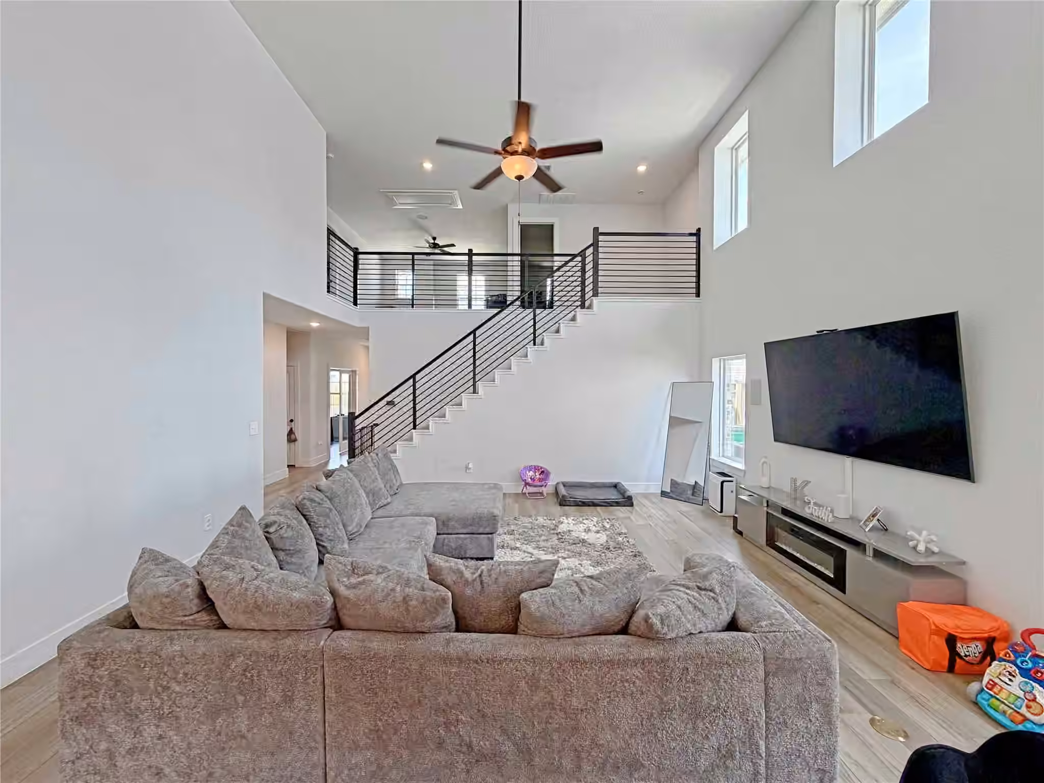 Photo 2 of 15210 Faushard Lane, Houston, TX