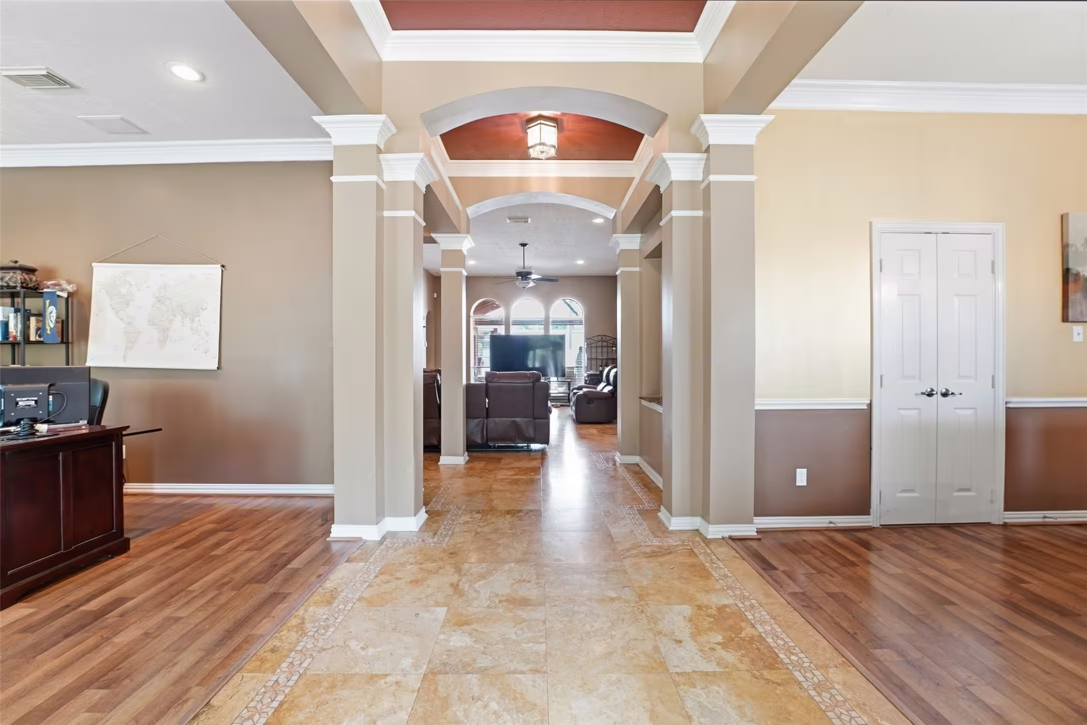 Photo 3 of 12427 Pedder Way Drive, Tomball, TX