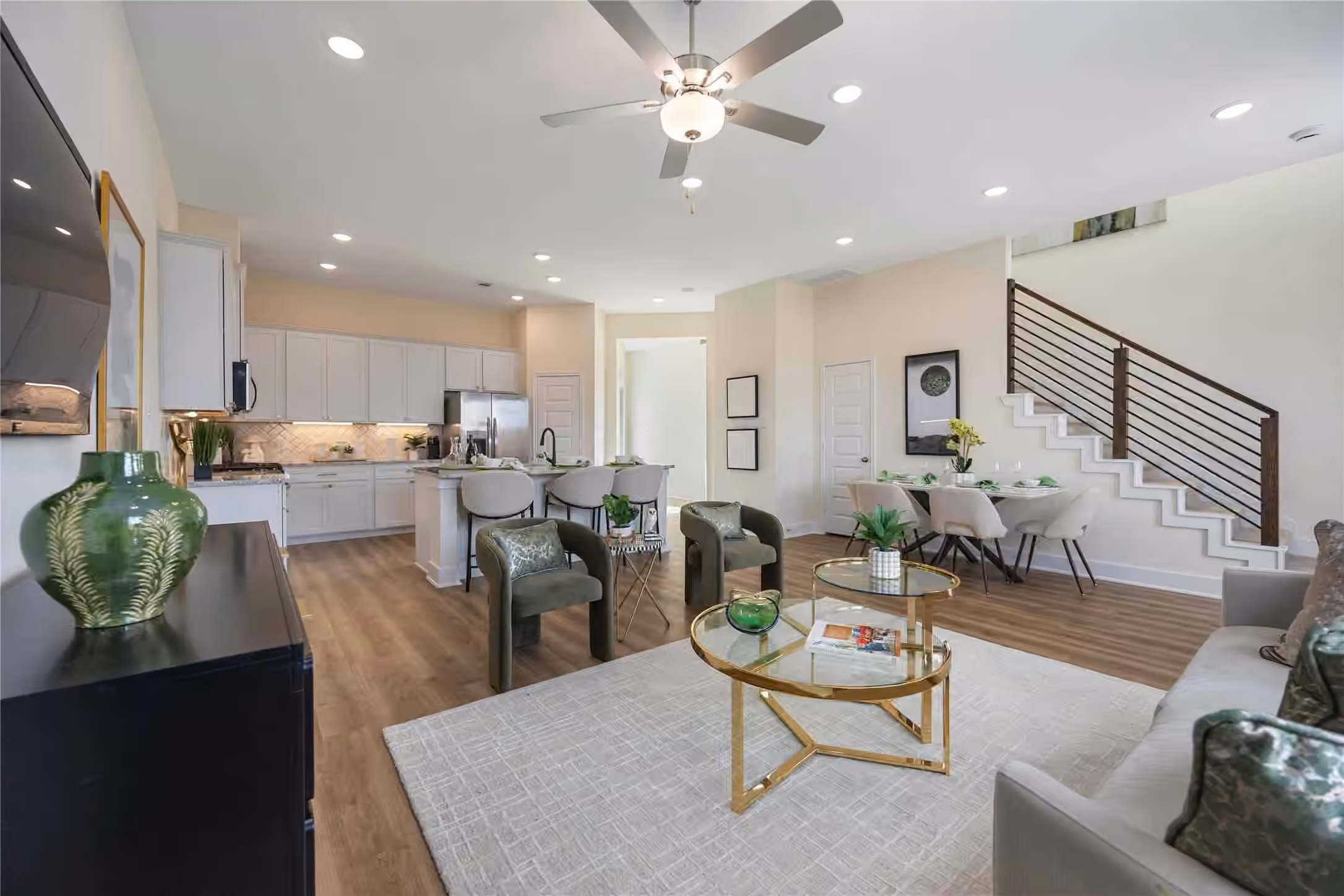 Photo 6 of 3008 Ventas Drive, Houston, TX