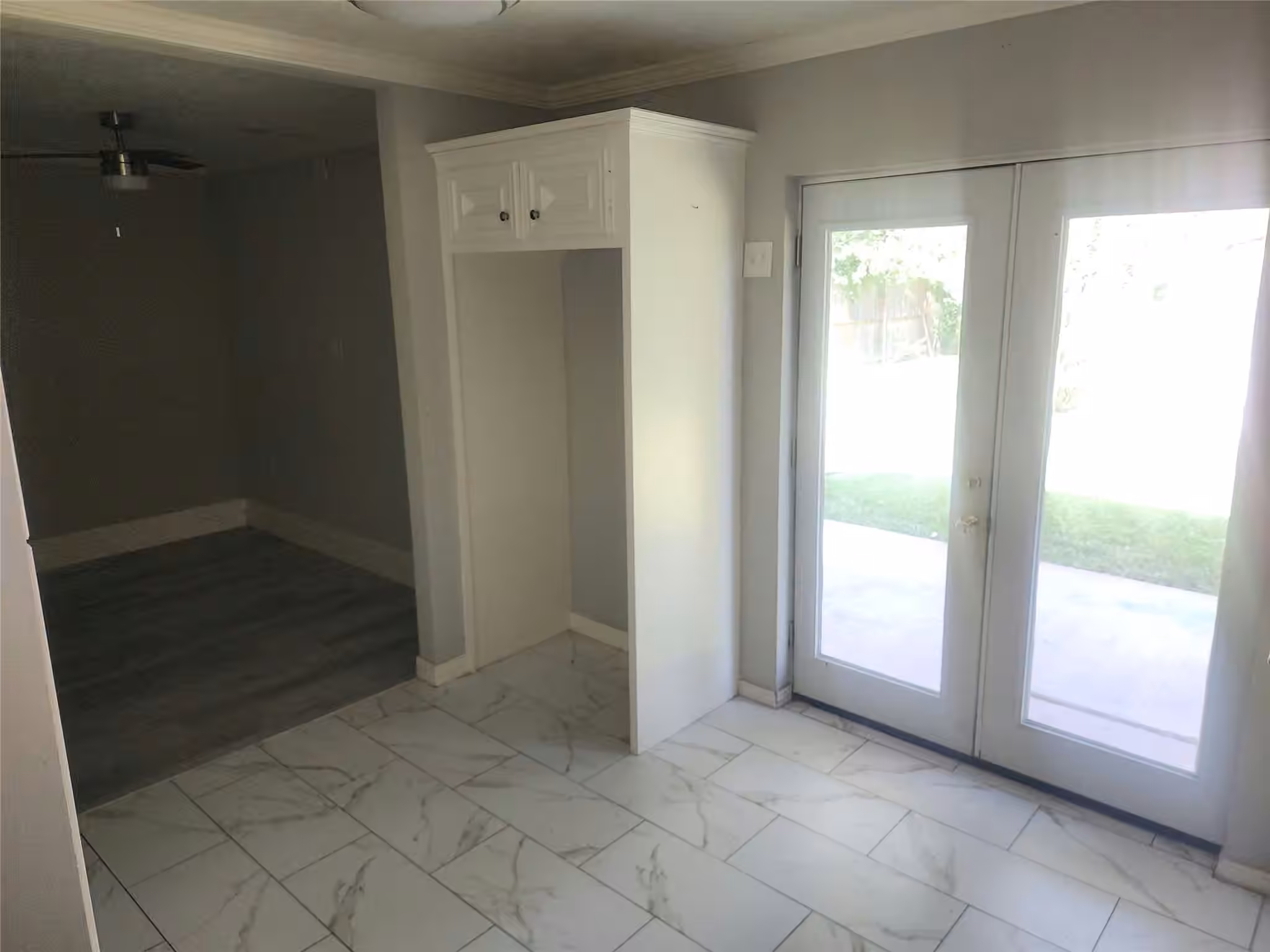 Photo 5 of 8159 Redfern Drive, Houston, TX