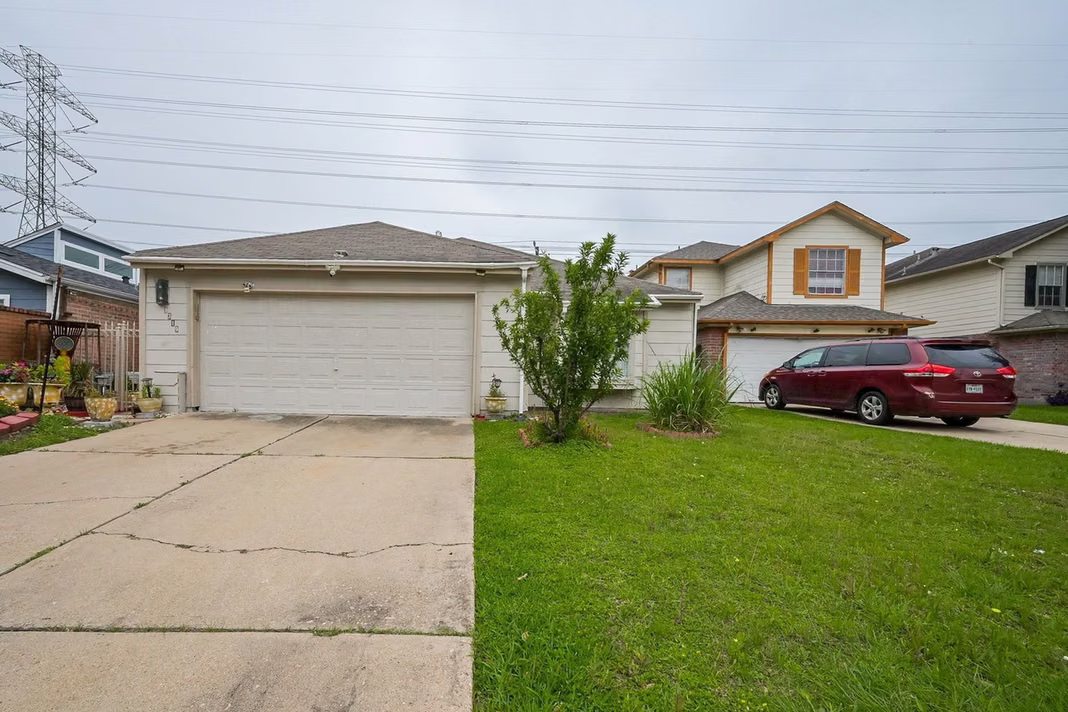 Photo of 9319 Belle Park Drive, Houston, TX 77099