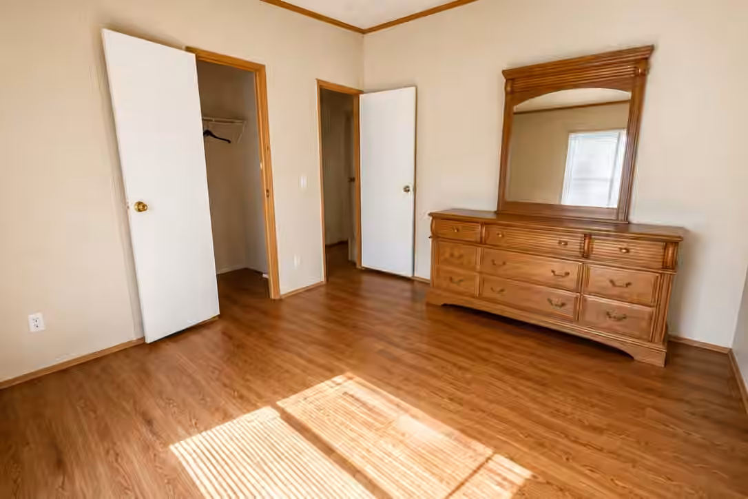 Photo 4 of 11003 Pine Desert Lane, Houston, TX