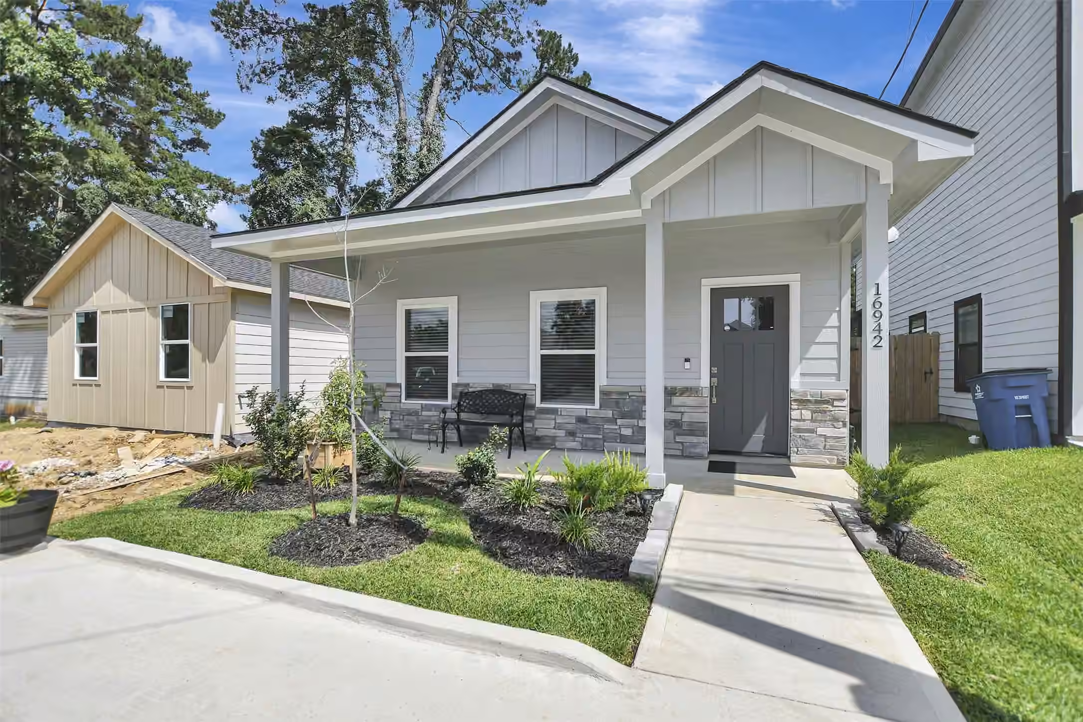 Photo 4 of 16942 Balmoral, Montgomery, TX