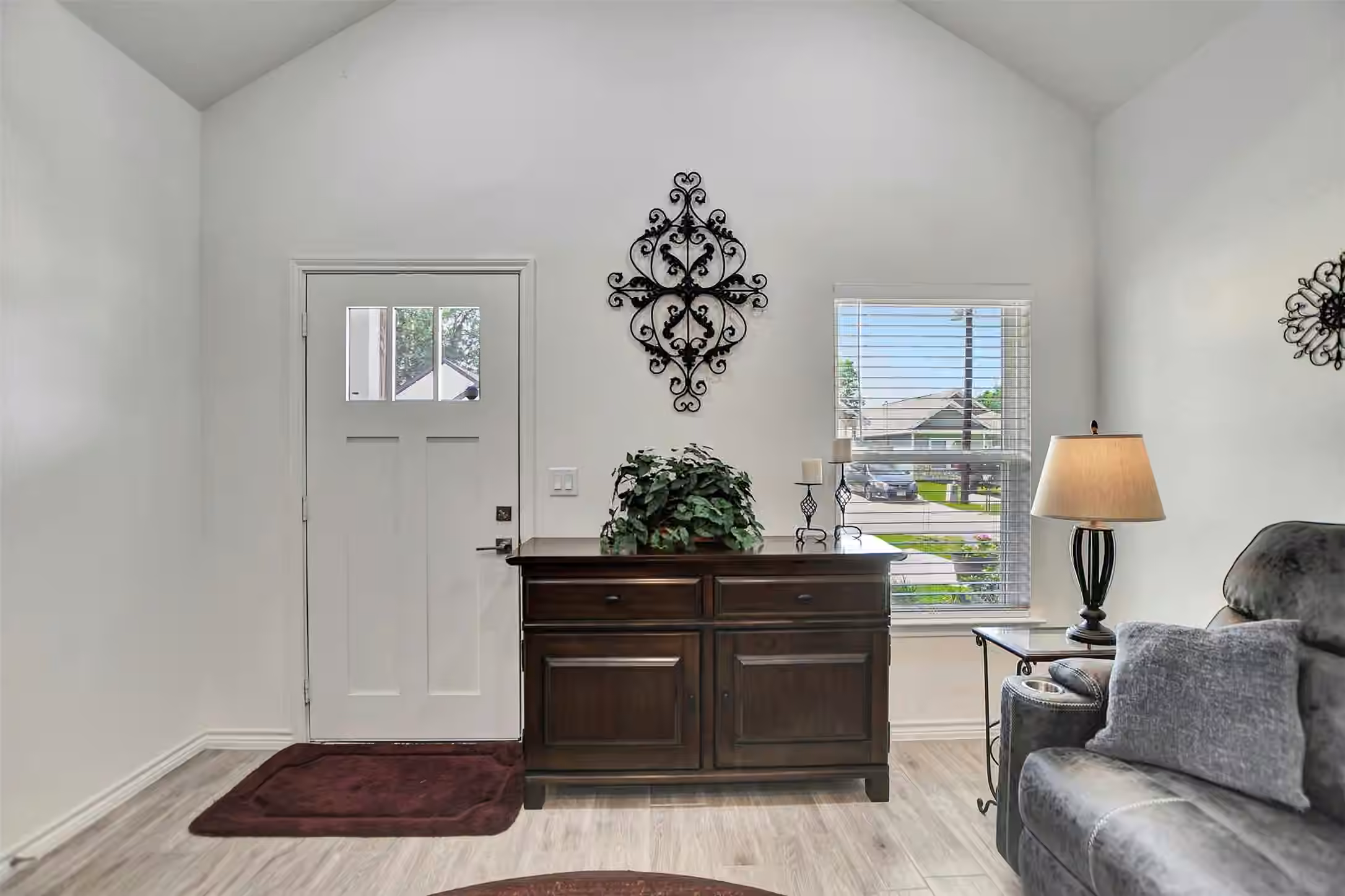 Photo 5 of 16942 Balmoral, Montgomery, TX