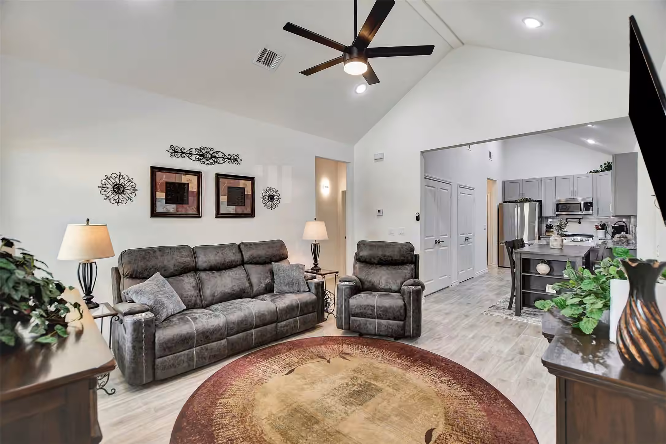 Photo 6 of 16942 Balmoral, Montgomery, TX